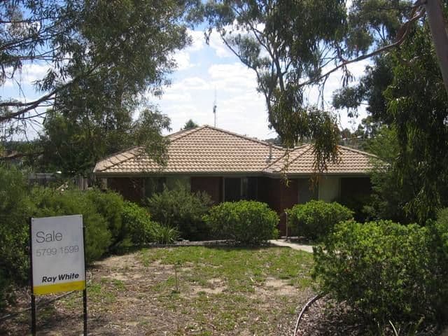 10 Coughlin Court, SEYMOUR VIC 3660, Seymour - Image 1