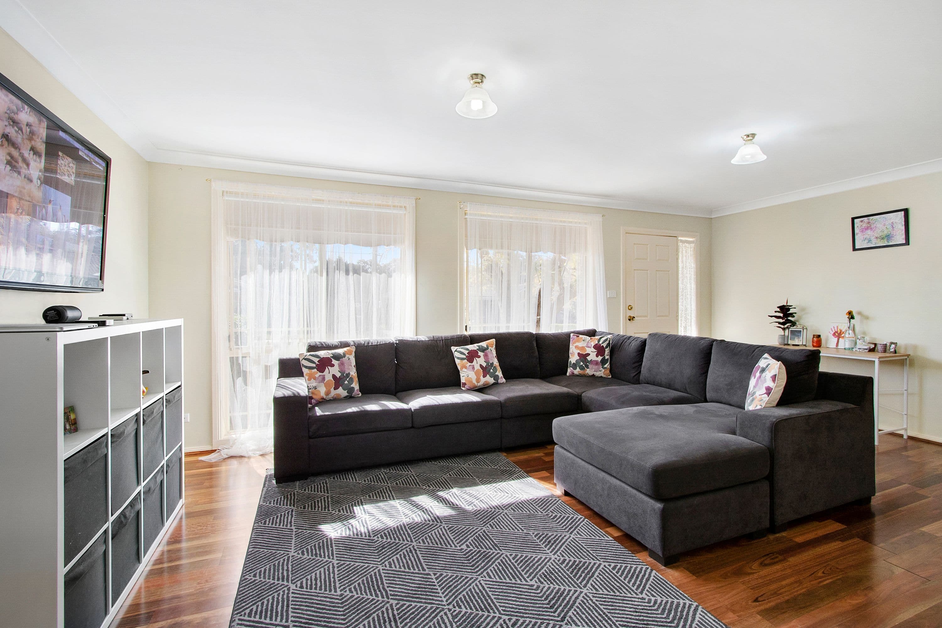 87 Pecks Road, North Richmond - Thumbnail 2