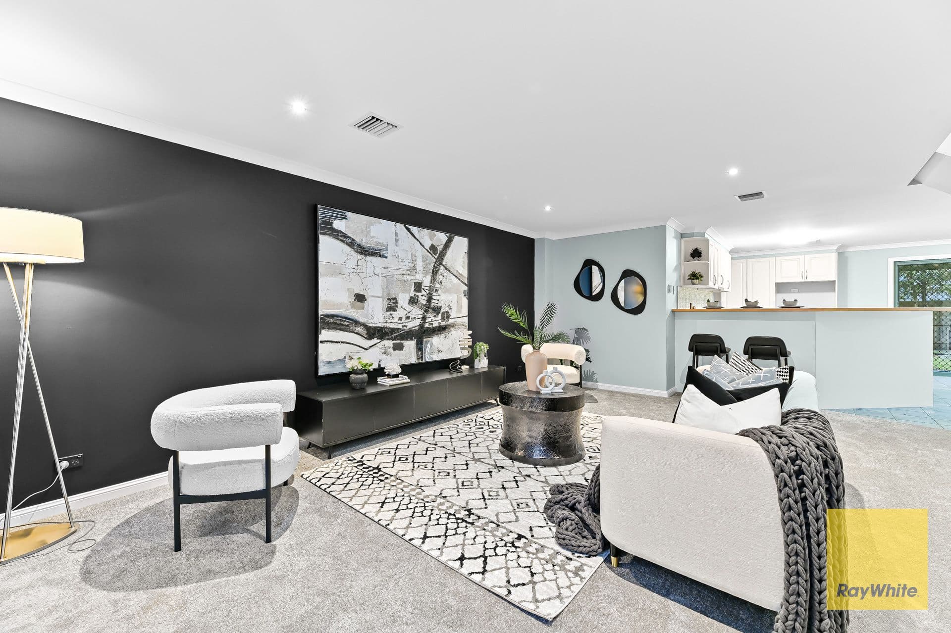 19 The Strand, Narre Warren South VIC 3805, Narre Warren South - Thumbnail 3