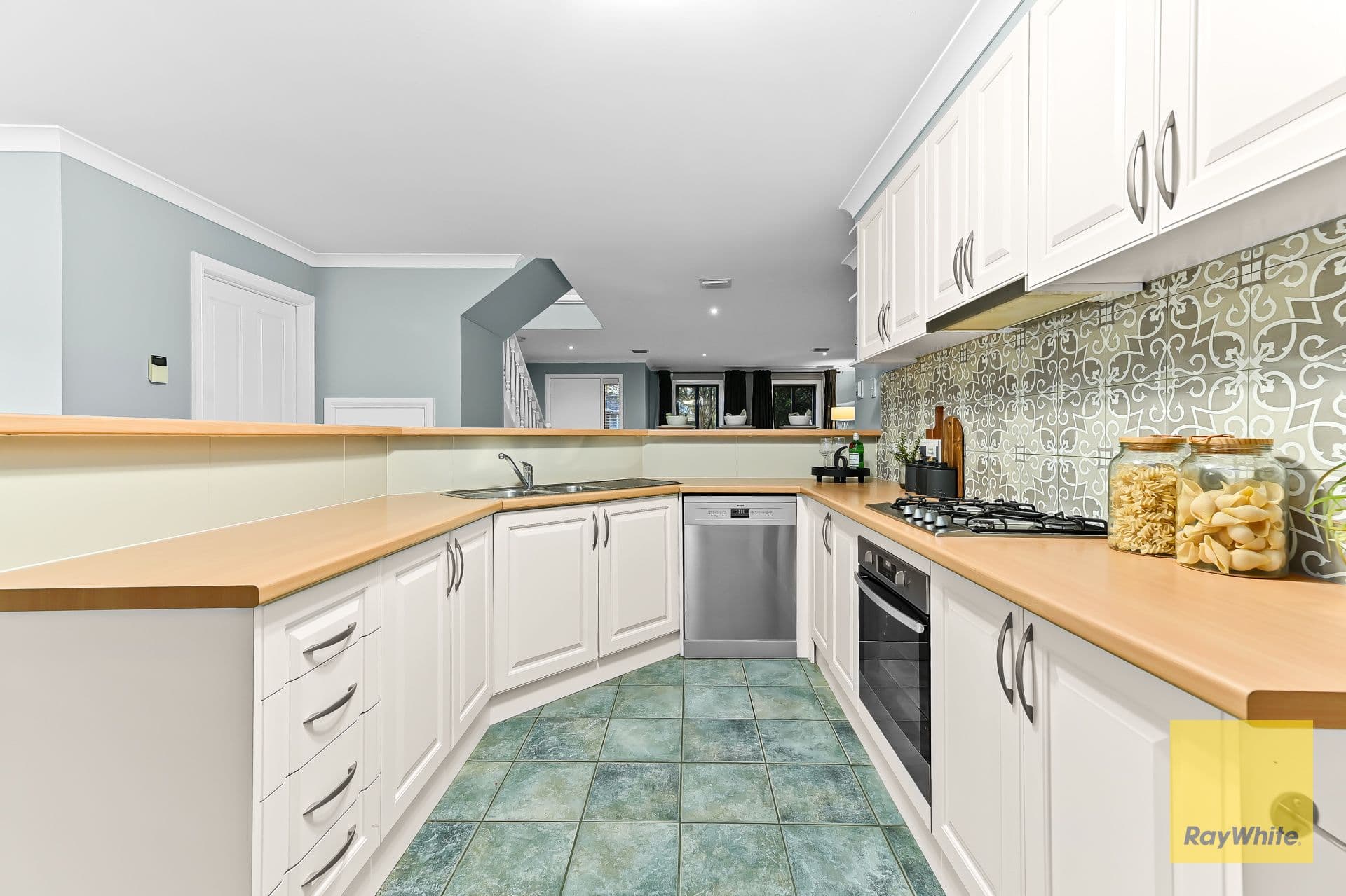 19 The Strand, Narre Warren South VIC 3805, Narre Warren South - Thumbnail 4