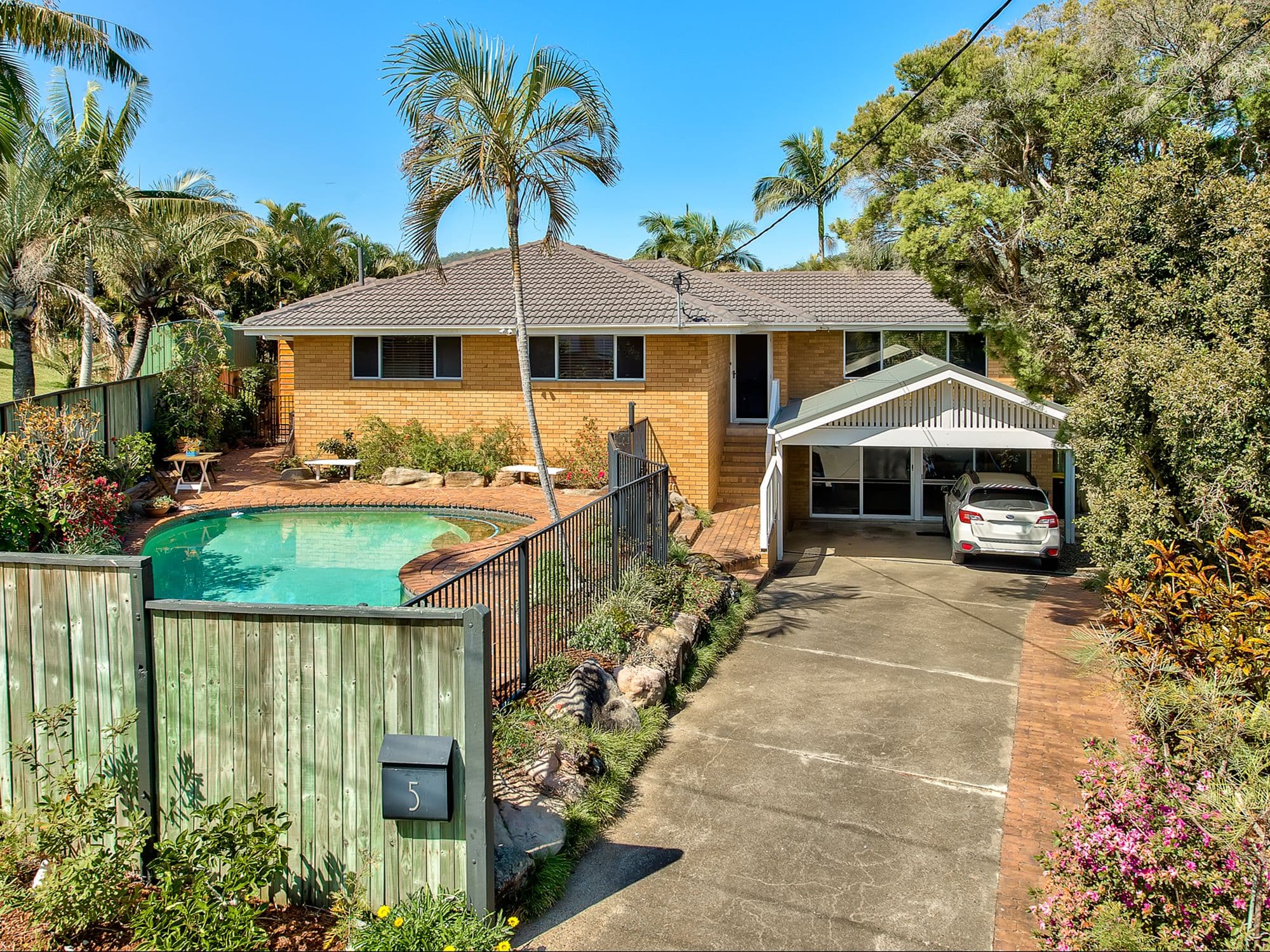 5 Nina Street, THE GAP QLD 4061, The Gap - Image 1