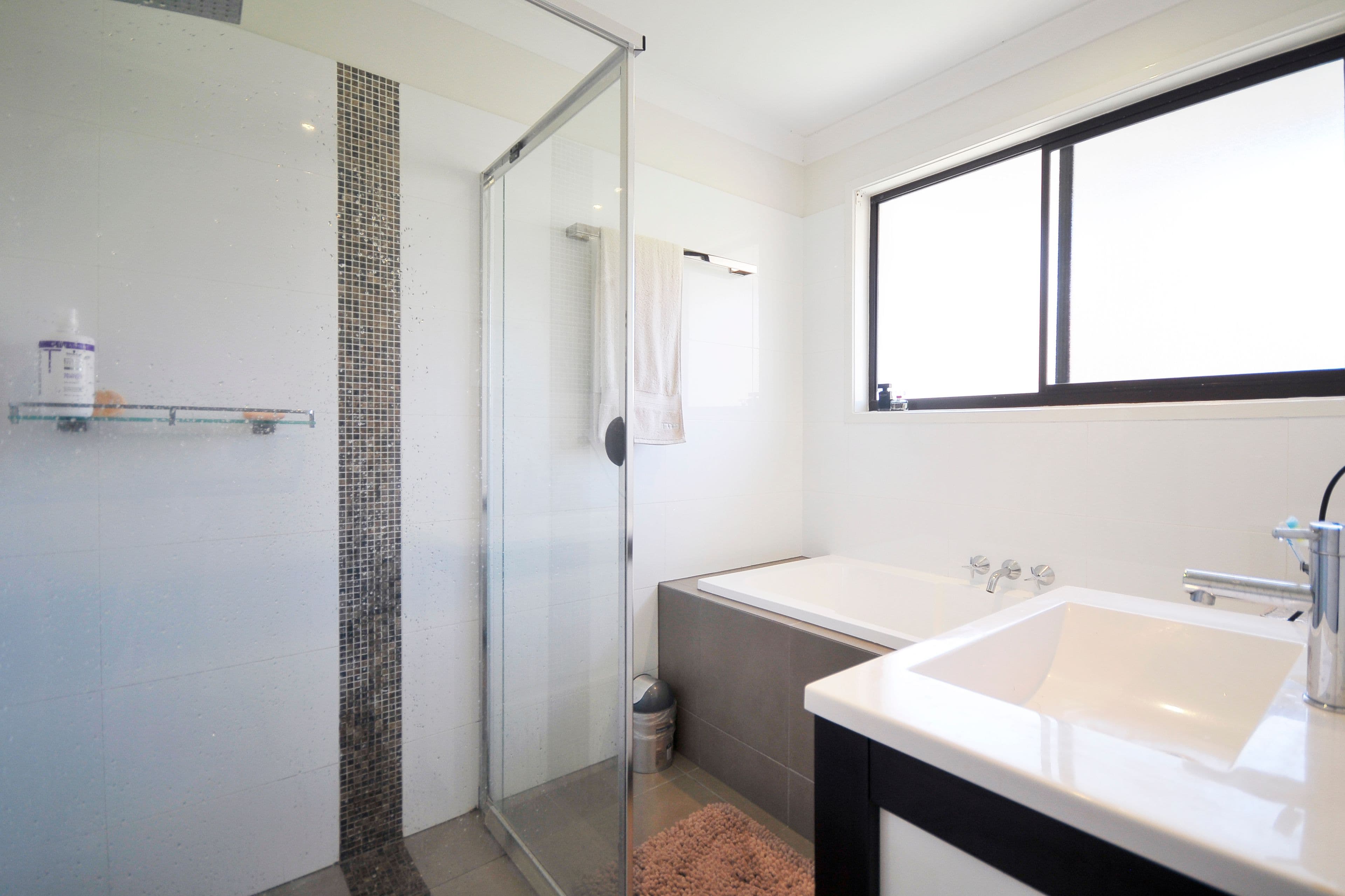 2 Karbunya Street, Mermaid Waters QLD 4218, Mermaid Waters - Thumbnail 7