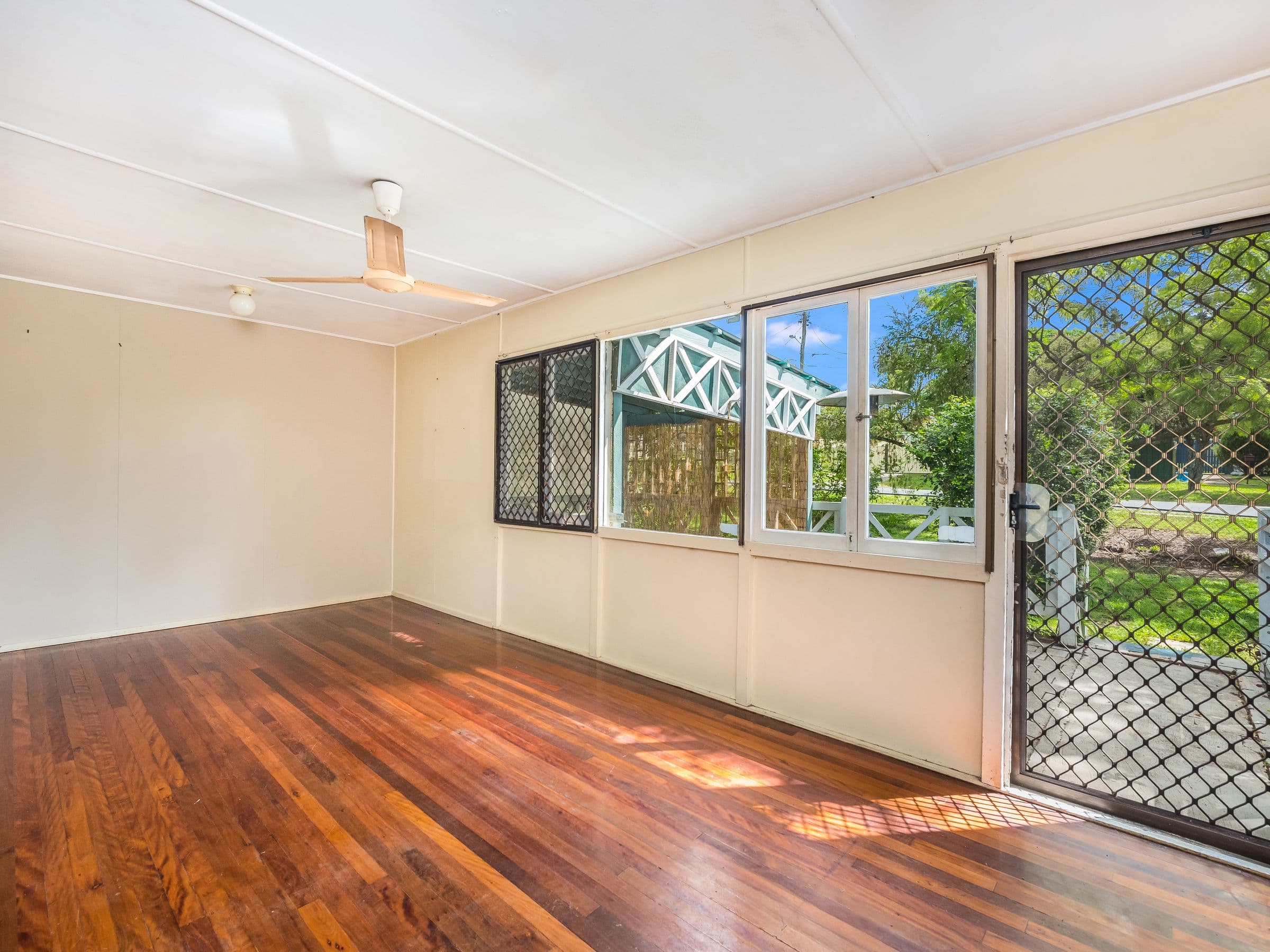 7 Bruce Road, Woodridge QLD 4114, Woodridge - Thumbnail 3