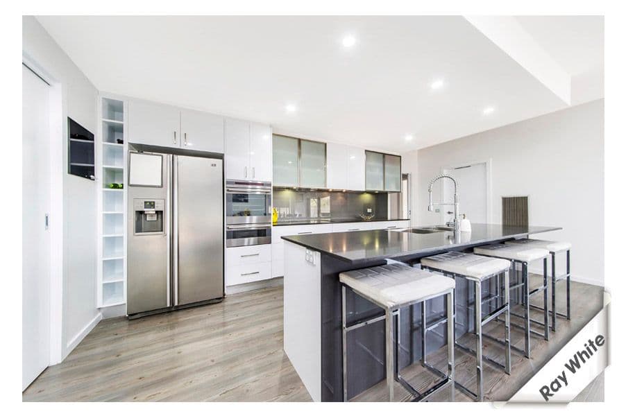 14 Julian Place, Yass - Thumbnail 3