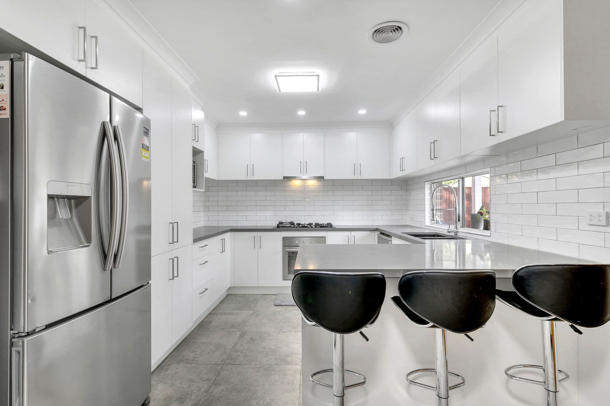 1 Officer Court, Corio VIC 3214, Corio - Thumbnail 3