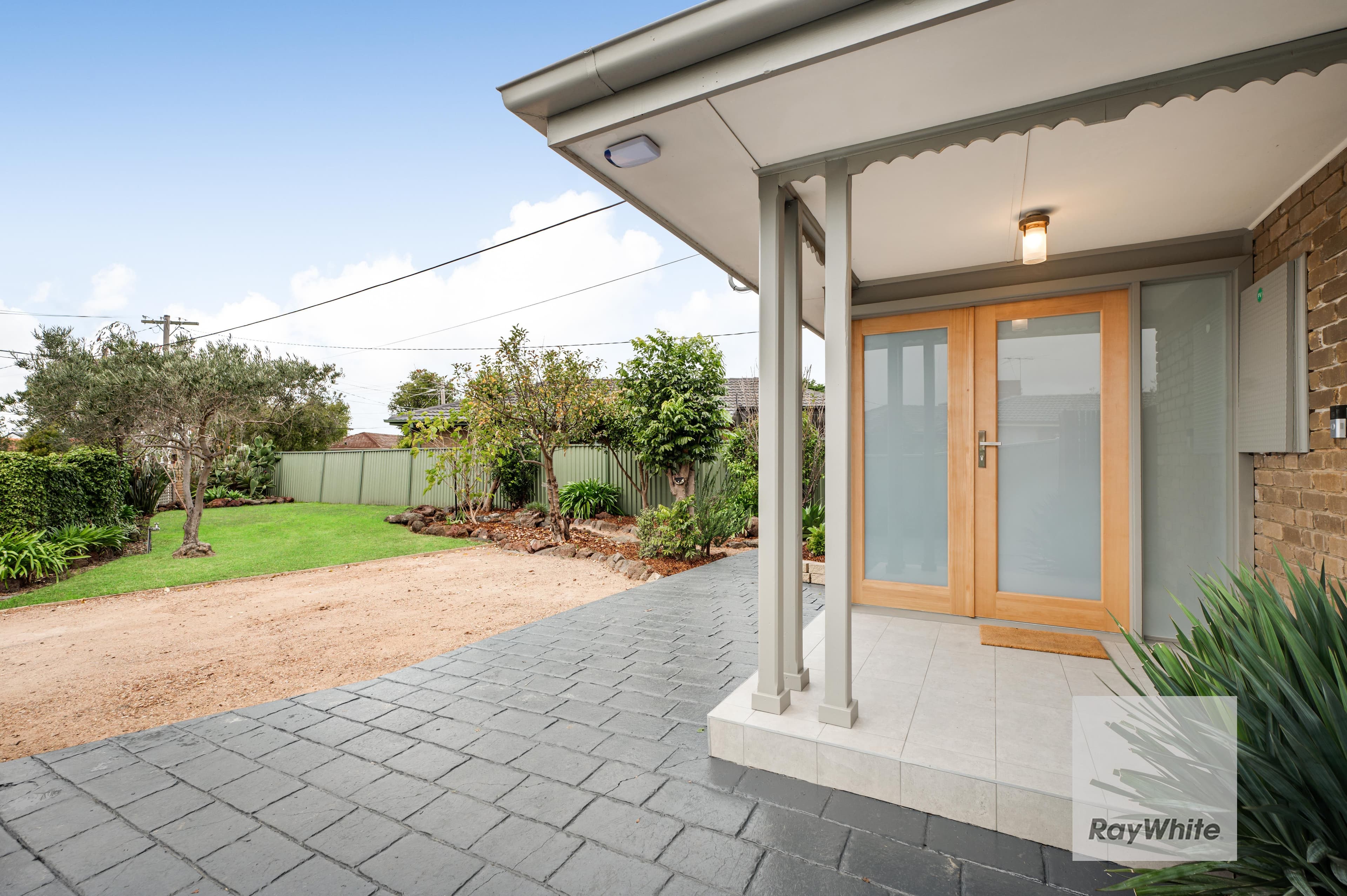3 Fiona Court, Gladstone Park VIC 3043, Gladstone Park - Thumbnail 2