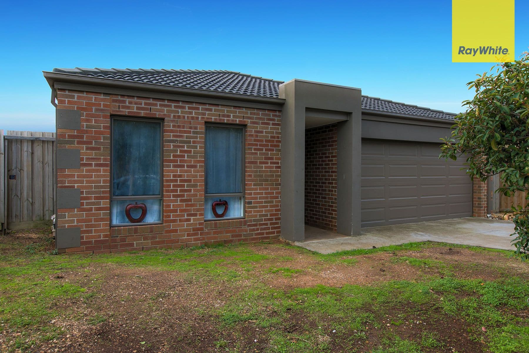 30 Peter Pan Crescent, Kurunjang VIC 3337, Kurunjang - Image 1