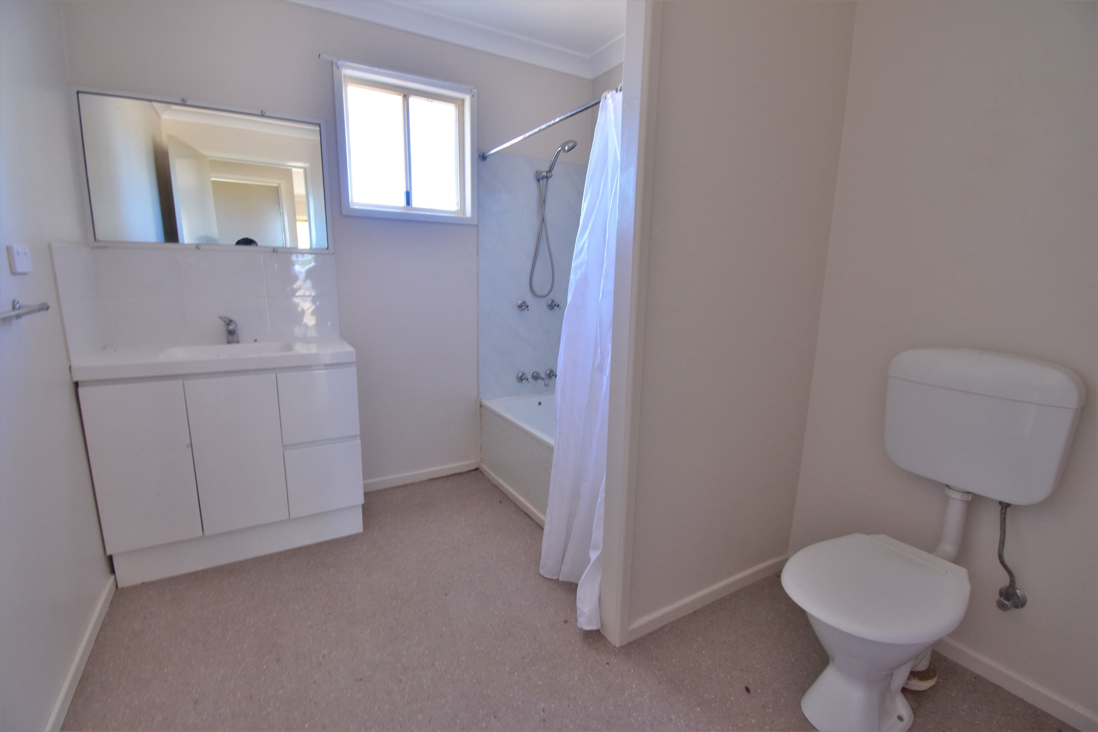 62 Flinders Street, Ilfracombe QLD 4727, Ilfracombe - Thumbnail 5