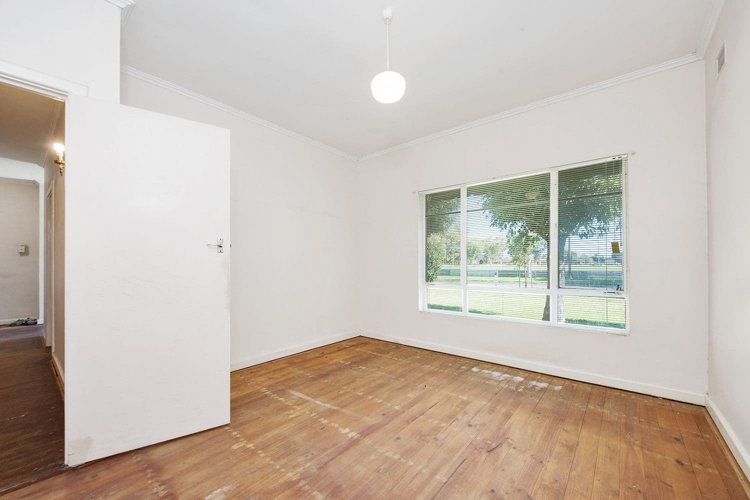 1 Pine Street, Flinders Park SA 5025, Flinders Park - Thumbnail 3