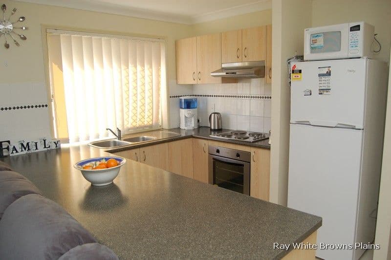 9 Starling Street, LOGANLEA QLD 4131, Loganlea - Thumbnail 2