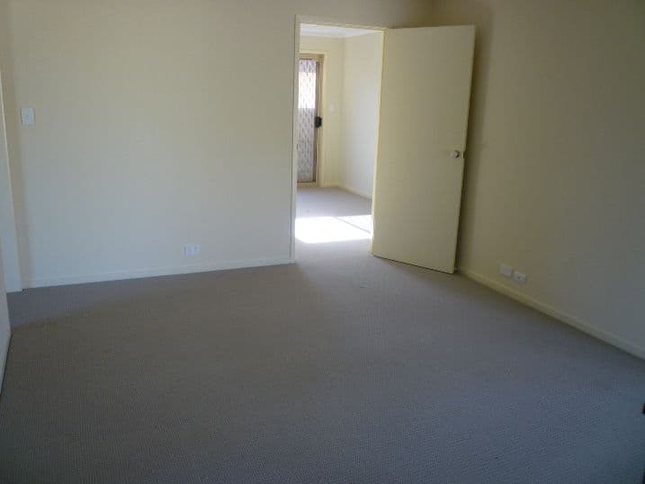 20 Pebble Beach Grove, SEAFORD RISE SA 5169, Seaford Rise - Thumbnail 8