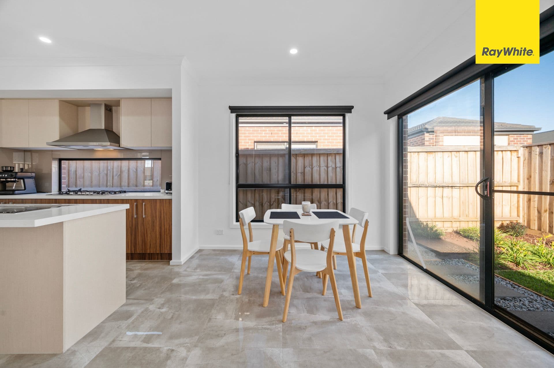 10 Boston Avenue, THORNHILL PARK VIC 3335, Thornhill Park - Thumbnail 7