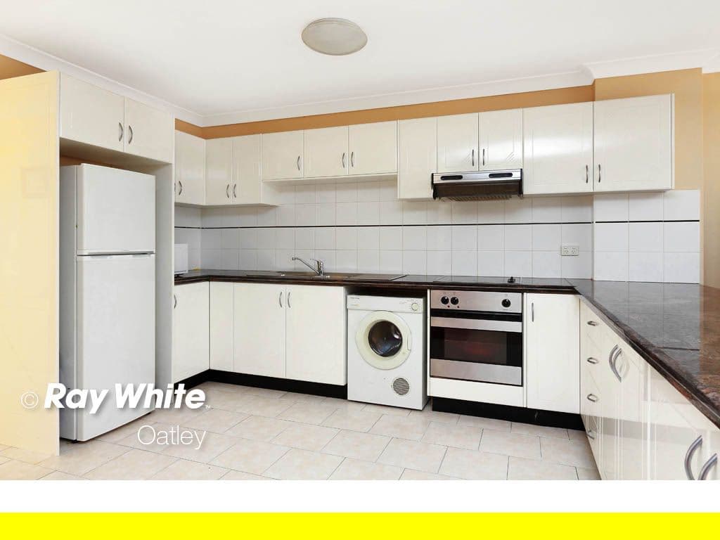 2 Gurrier Avenue, MIRANDA NSW 2228, Miranda - Thumbnail 2