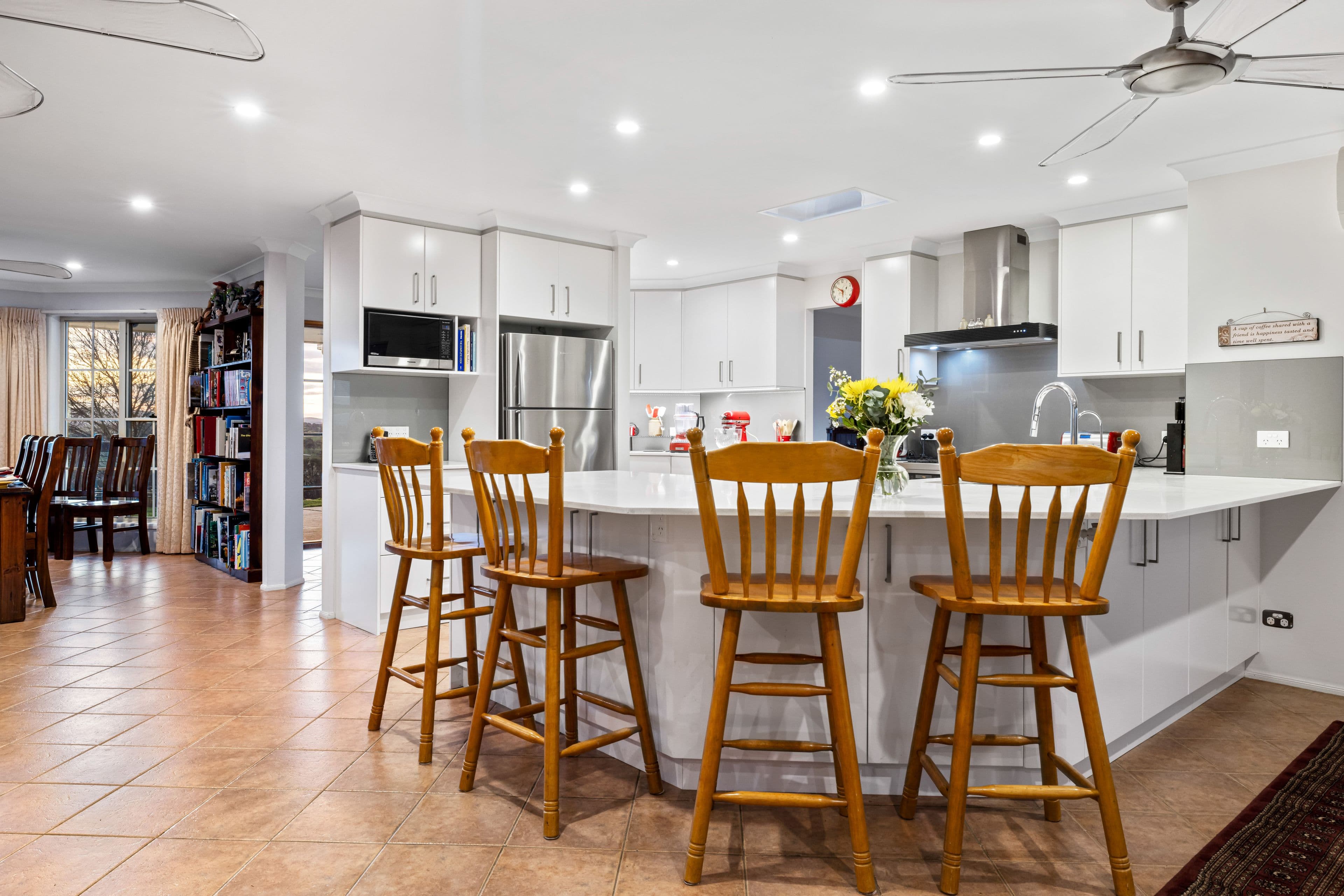 6 Shearsby Crescent, Yass NSW 2582, Yass - Thumbnail 5