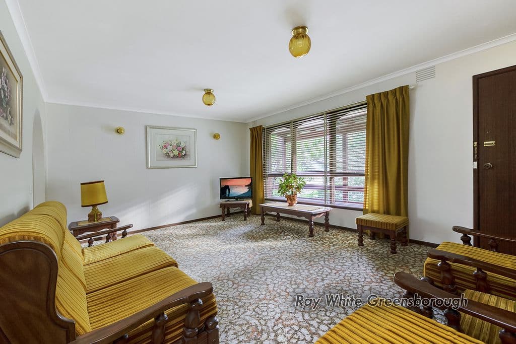 5 Adina Close, GREENSBOROUGH VIC 3088, Greensborough - Thumbnail 2