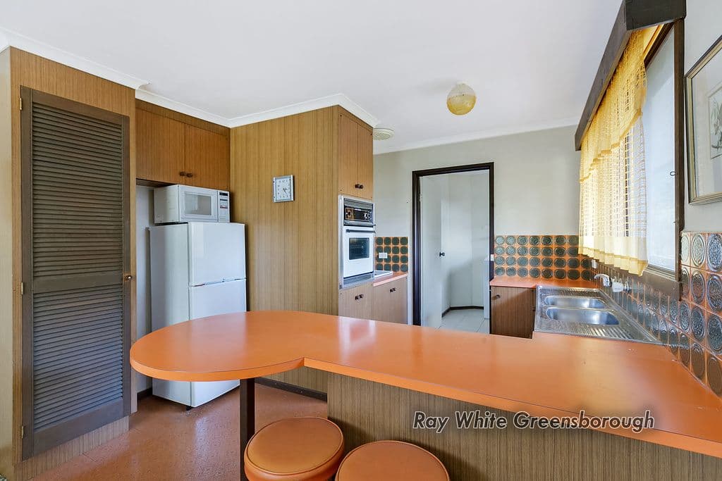 5 Adina Close, GREENSBOROUGH VIC 3088, Greensborough - Thumbnail 3