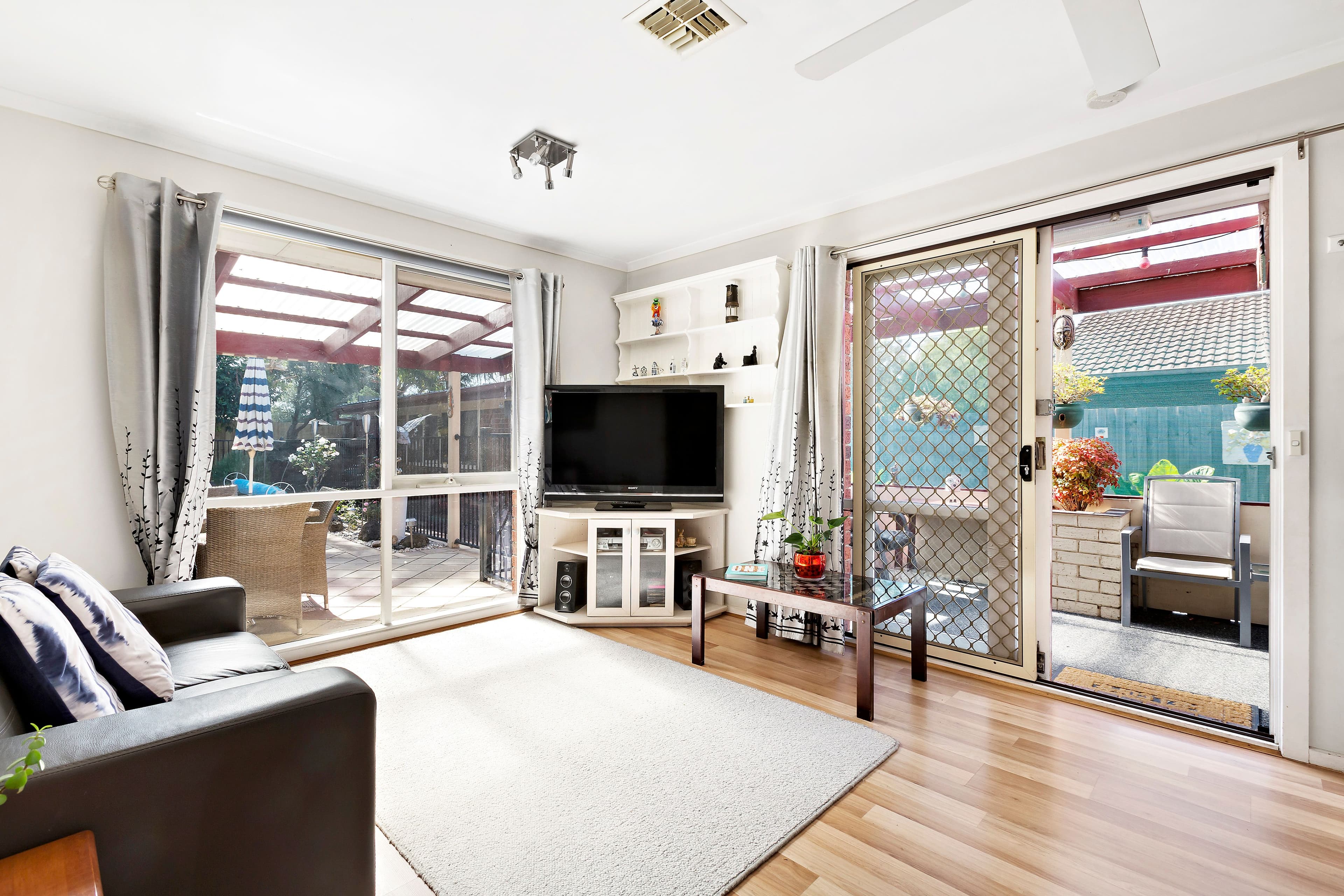 11 McClelland Drive, Skye VIC 3977, Skye - Thumbnail 3