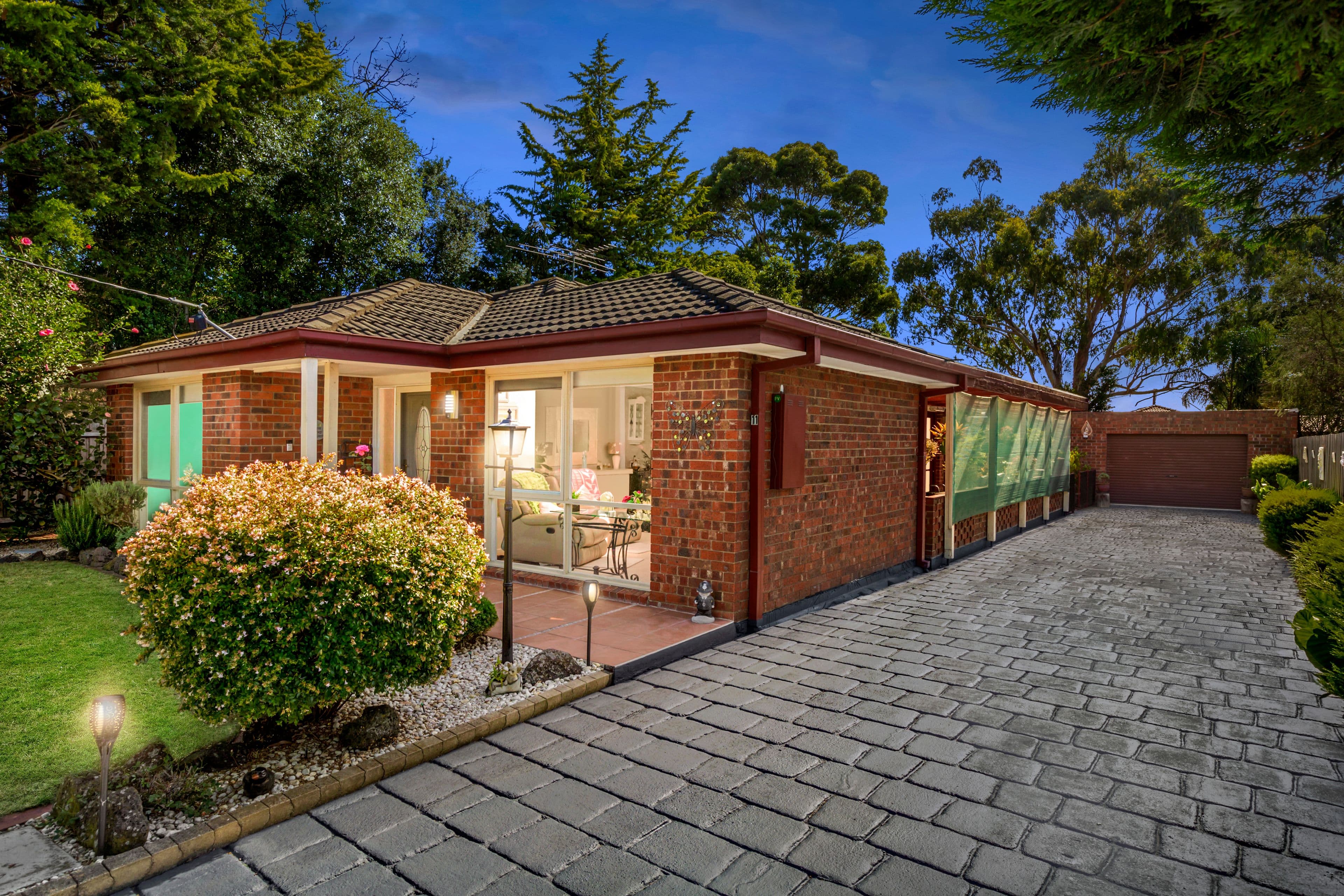 11 McClelland Drive, Skye VIC 3977, Skye - Thumbnail 8