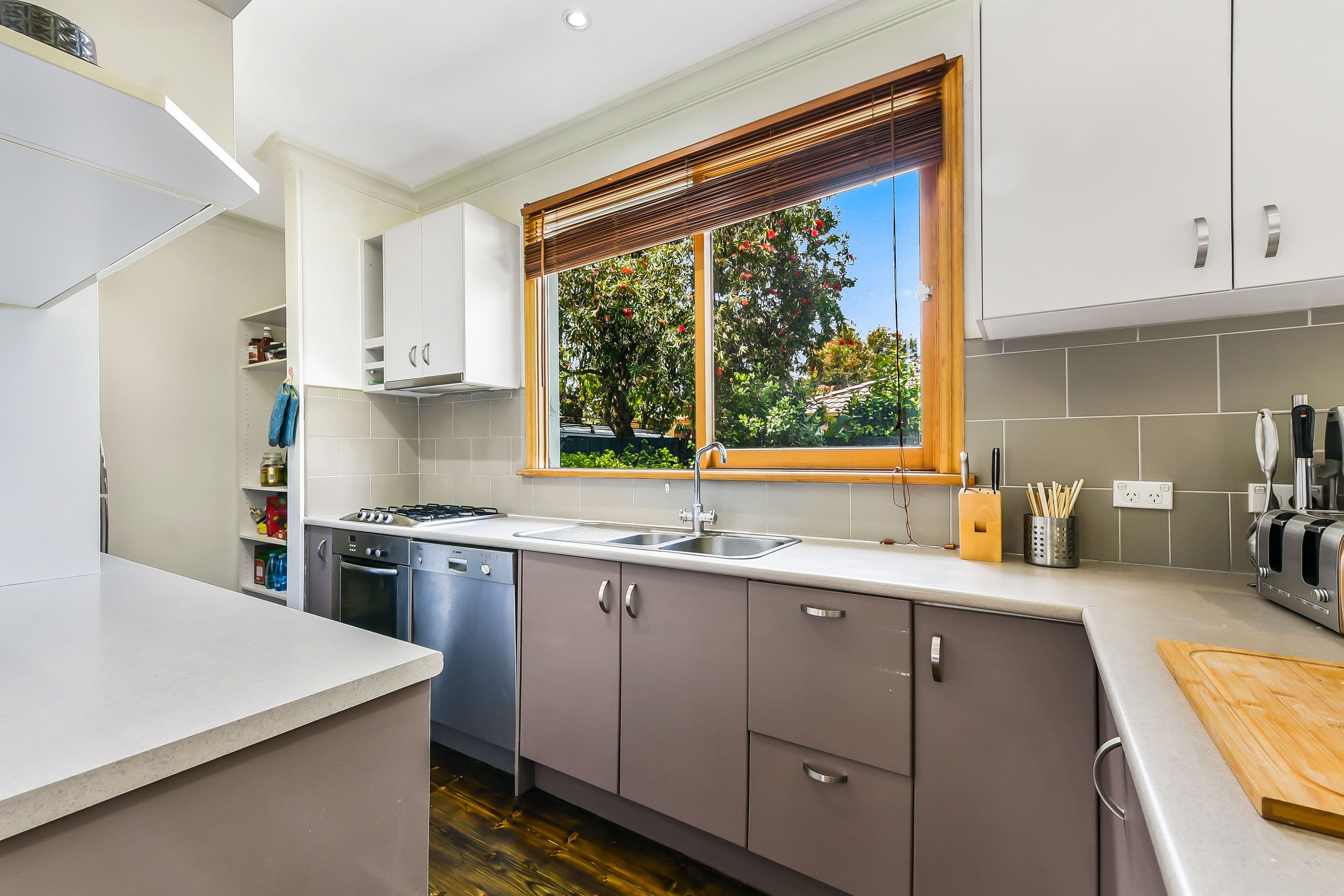 32 Kionga Street, Clayton VIC 3168, Clayton - Thumbnail 3