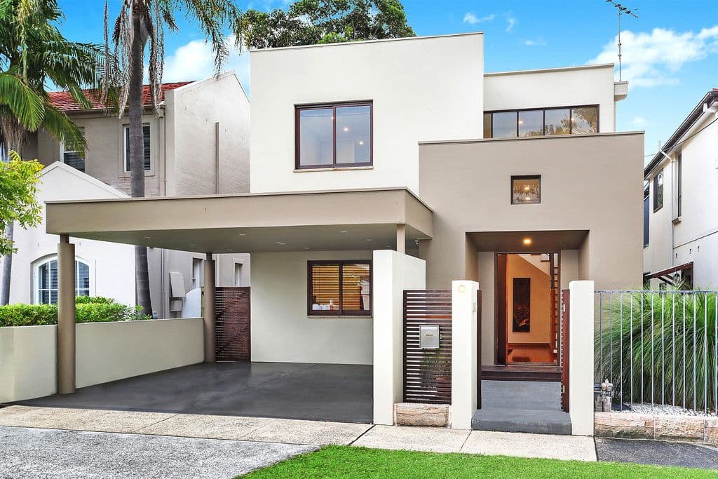 4 Elliott Street, North Bondi - Image 1