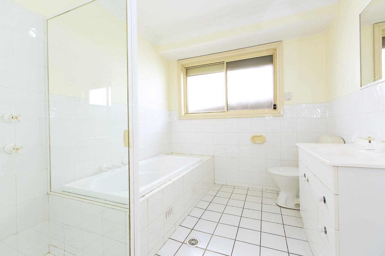 1 Woodlands Drive, Glenmore Park - Thumbnail 7