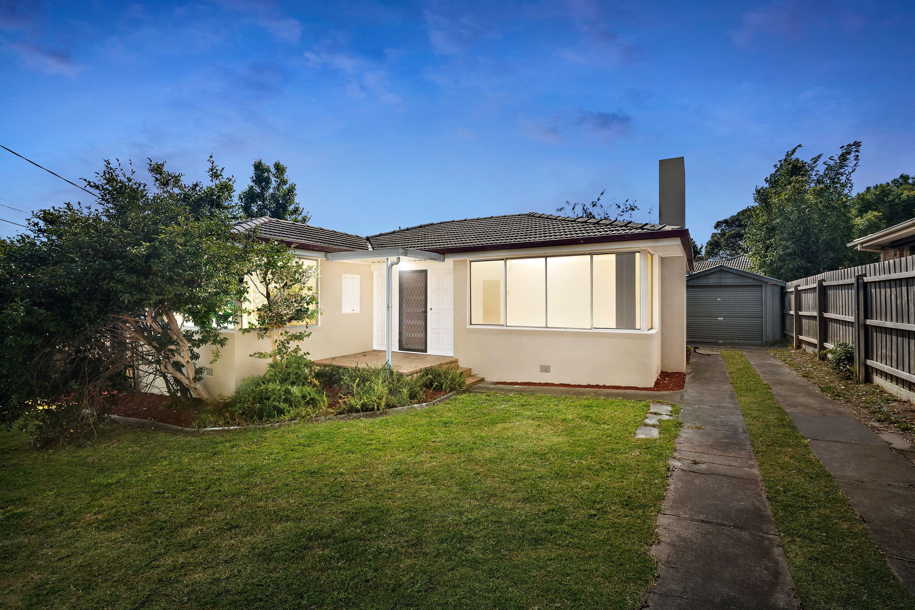 15 Brentwood Crescent, Frankston VIC 3199, Frankston - Image 1