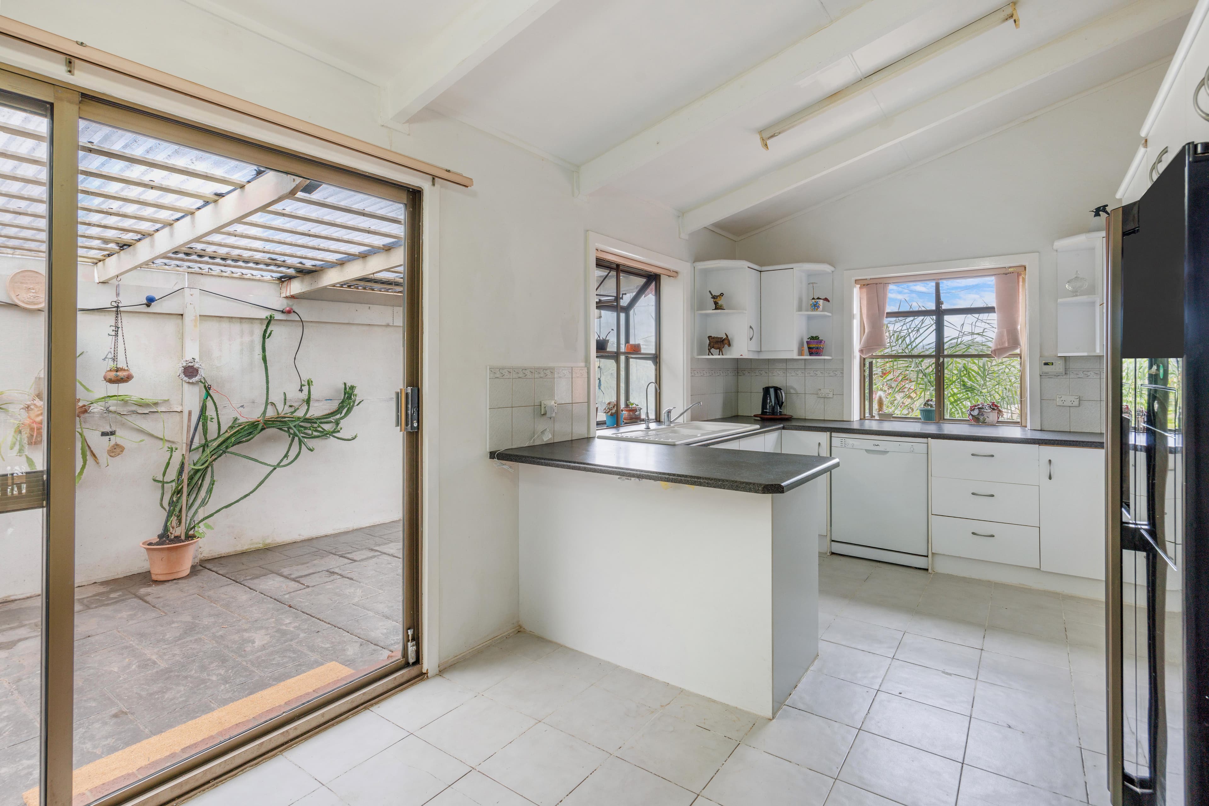 10 Ella Crescent, O'Halloran Hill SA 5158, O'Halloran Hill - Thumbnail 8