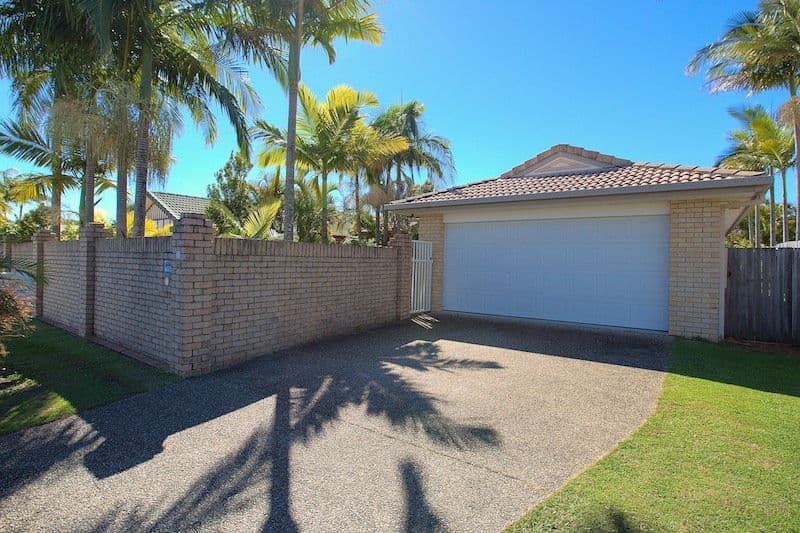 27 Anchorage Way, BIGGERA WATERS QLD 4216, Biggera Waters - Thumbnail 3