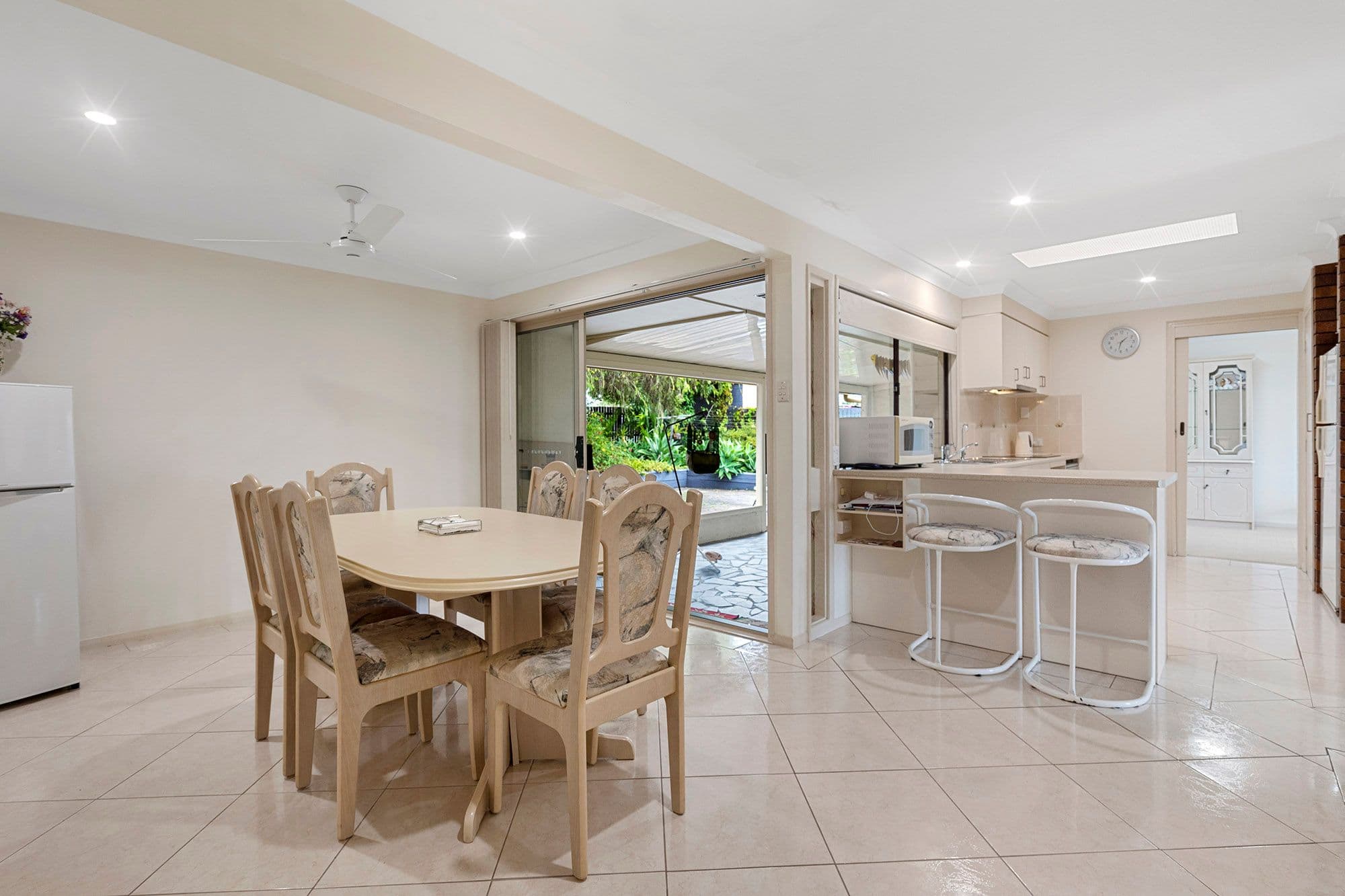 35 Yorkshire Crescent, Mount Warren Park QLD 4207, Mount Warren Park - Thumbnail 3