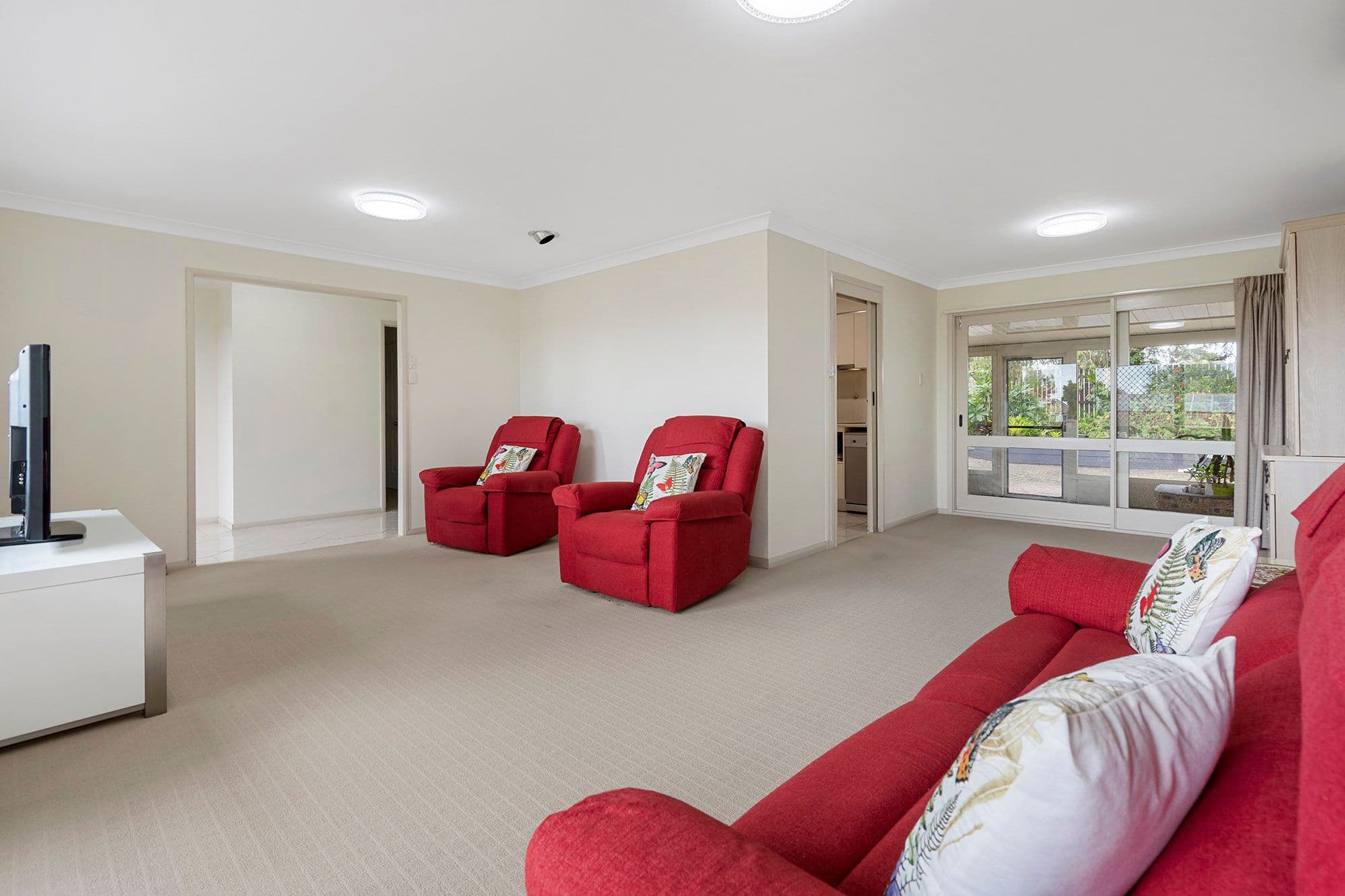 35 Yorkshire Crescent, Mount Warren Park QLD 4207, Mount Warren Park - Thumbnail 6