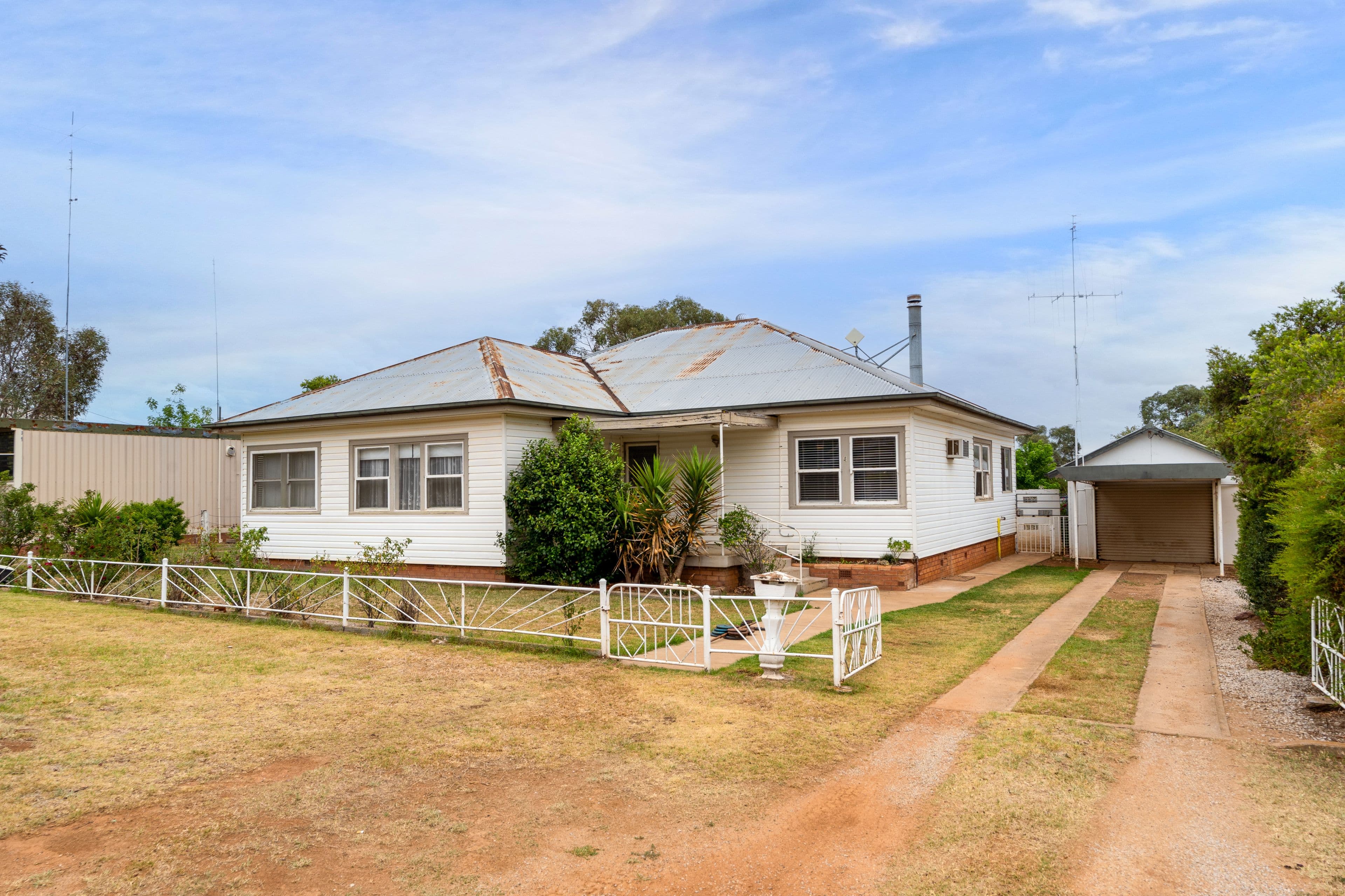 8 Cardington Street, Yeoval NSW 2868, Yeoval - Image 1
