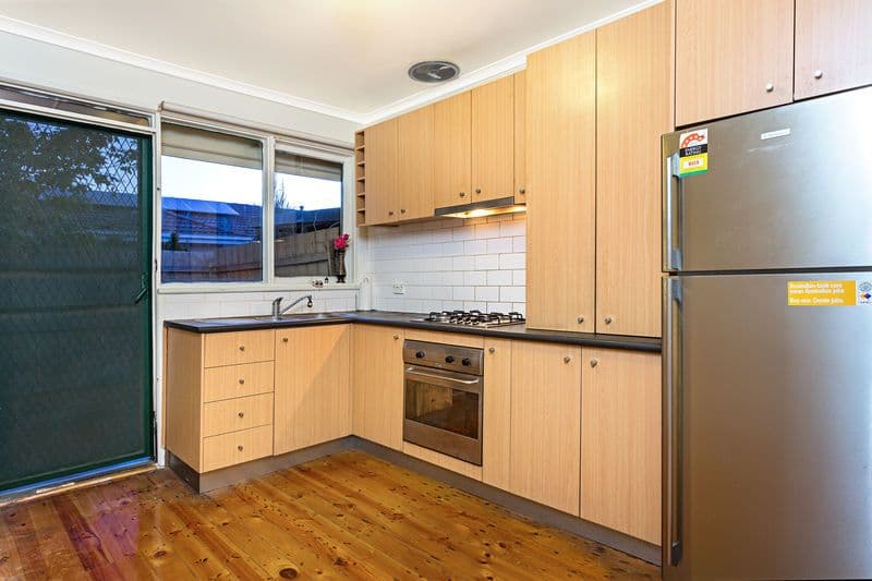 2 Burns Avenue, CLAYTON SOUTH VIC 3169, Clayton South - Thumbnail 3
