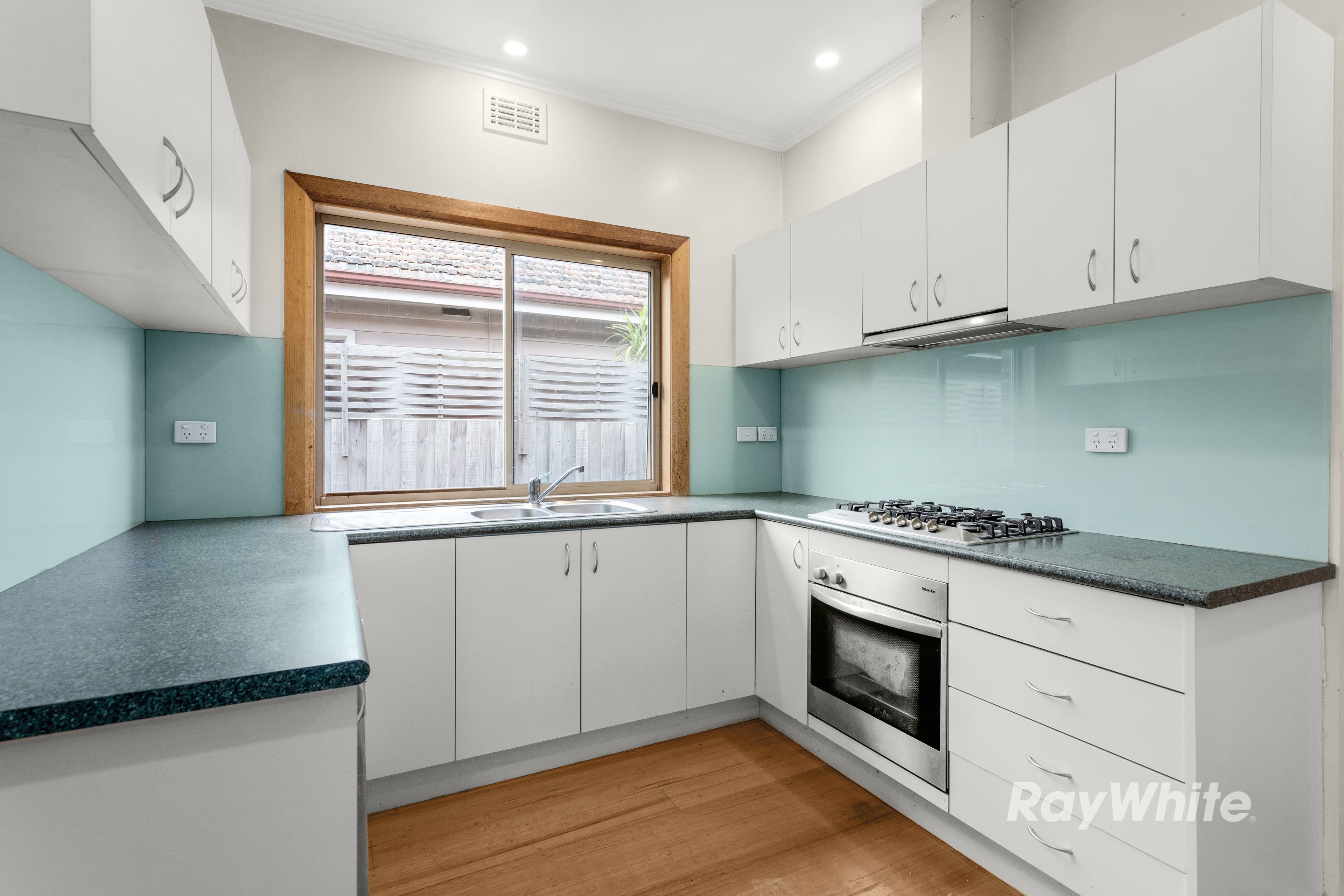 117 Leila Road, Carnegie VIC 3163, Carnegie - Thumbnail 3