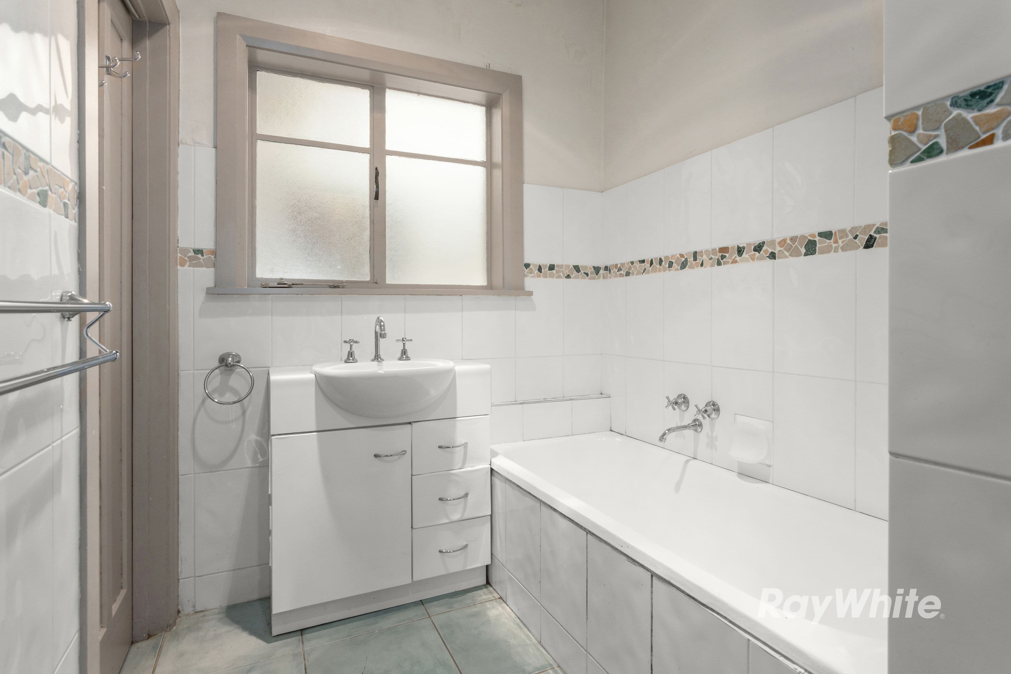 117 Leila Road, Carnegie VIC 3163, Carnegie - Thumbnail 4