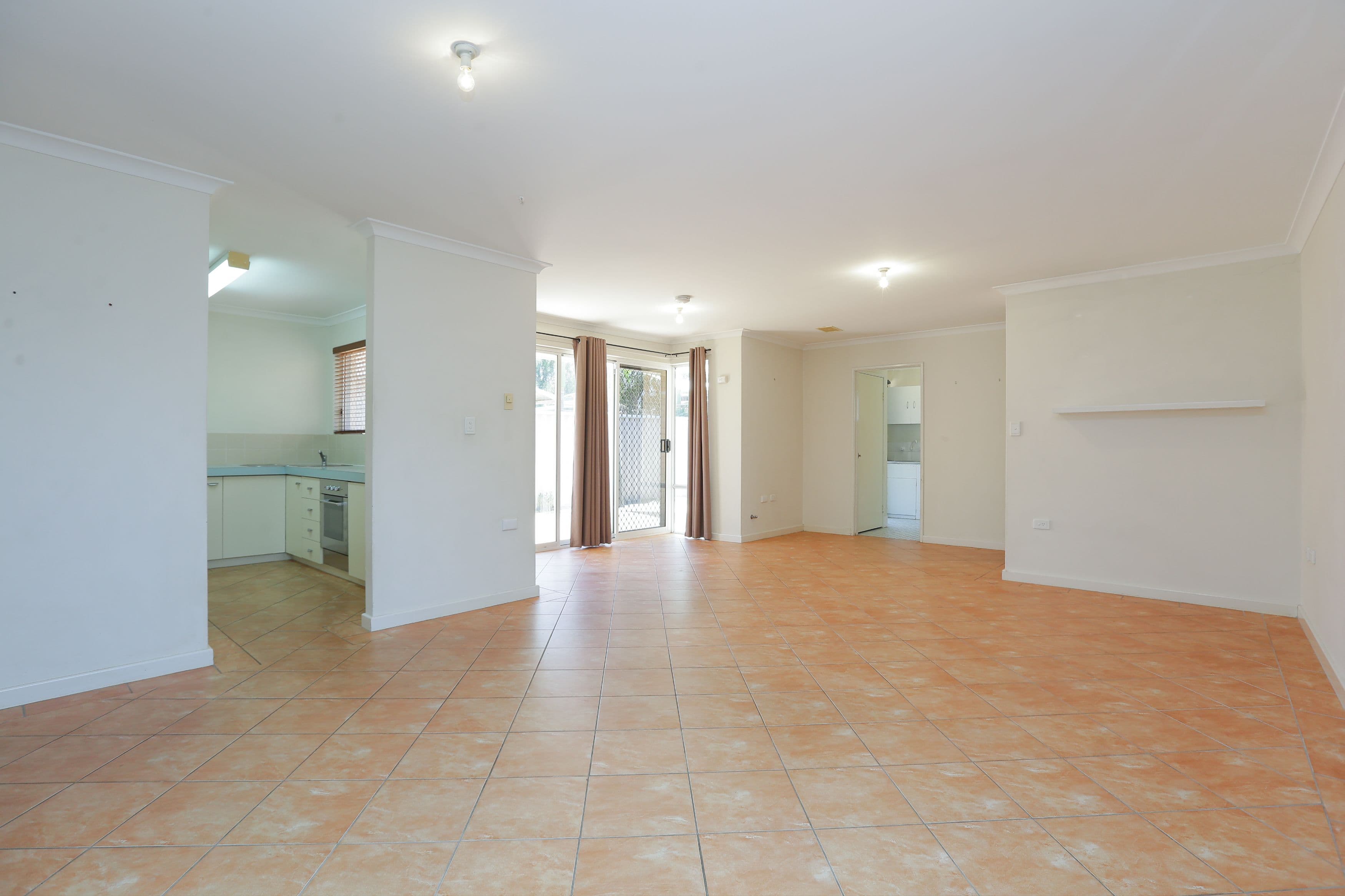 22 Stockdale Road, Kewdale WA 6105, Kewdale - Thumbnail 3