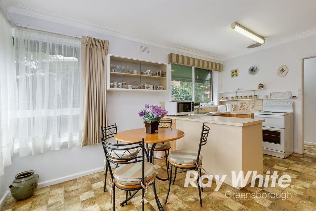10 Glenauburn Road, Lower Plenty VIC 3093, Lower Plenty - Thumbnail 4