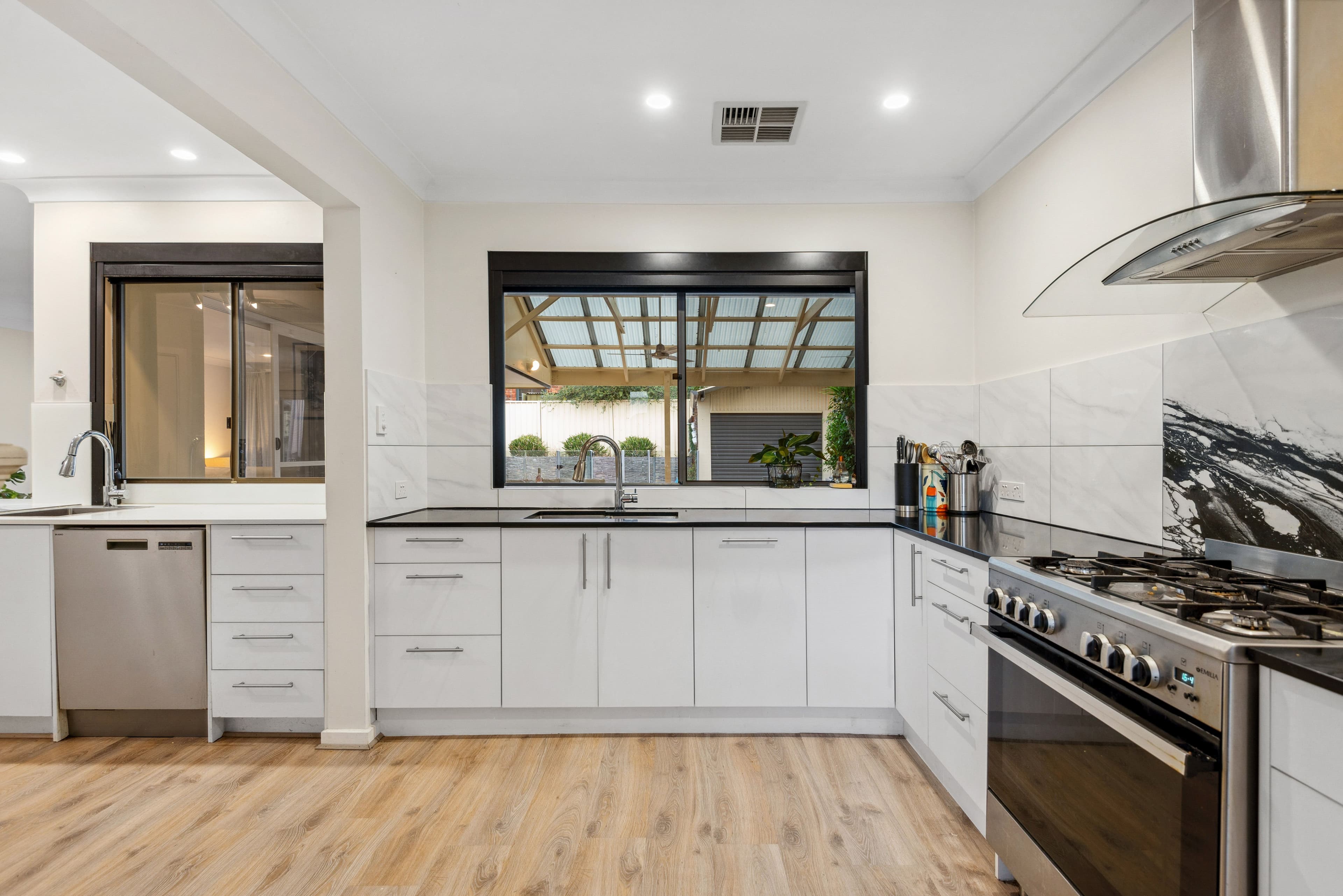 24 Gorelon Drive, Flagstaff Hill SA 5159, Flagstaff Hill - Thumbnail 8