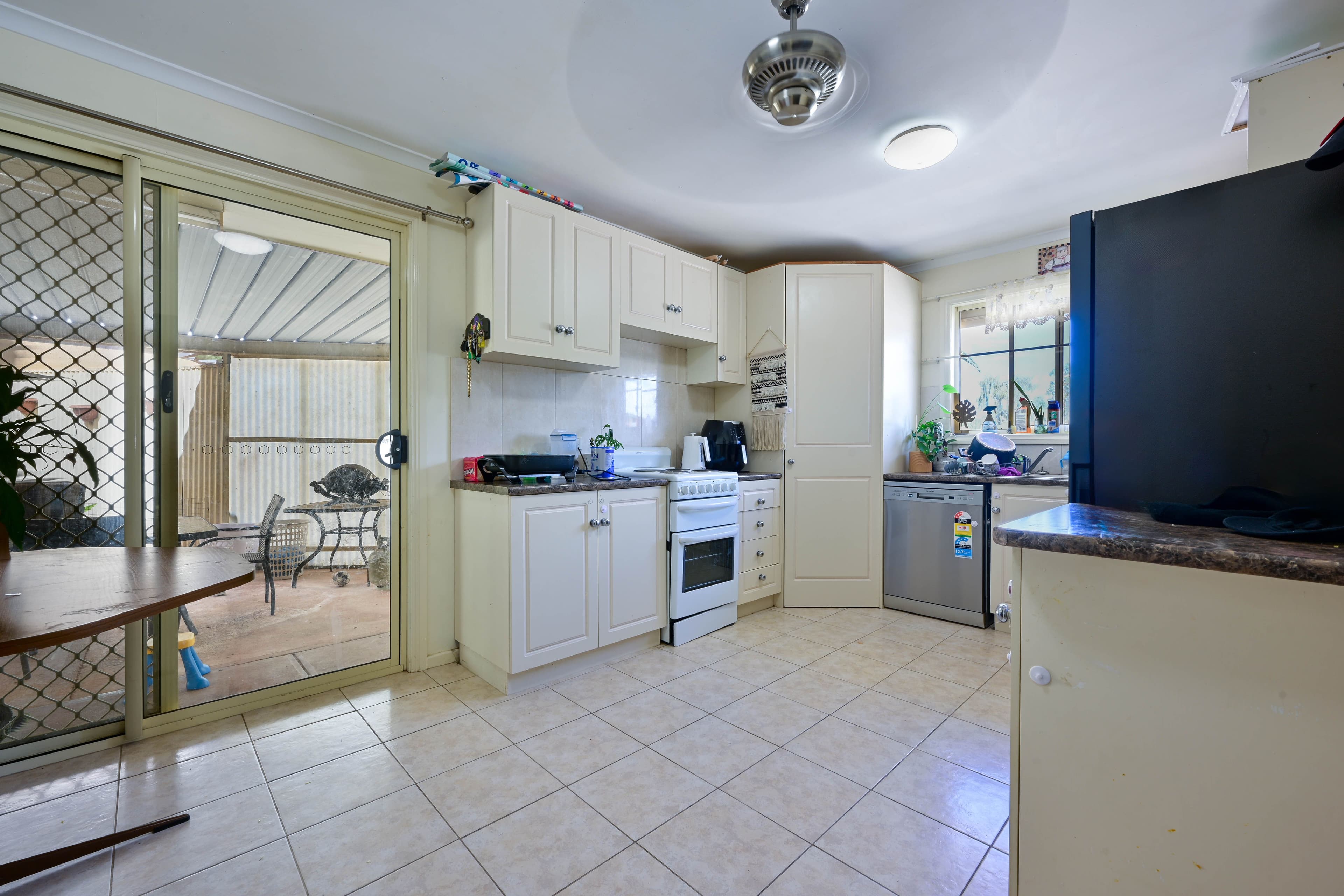 16 Cole Crescent, Port Augusta West SA 5700, Port Augusta West - Thumbnail 4