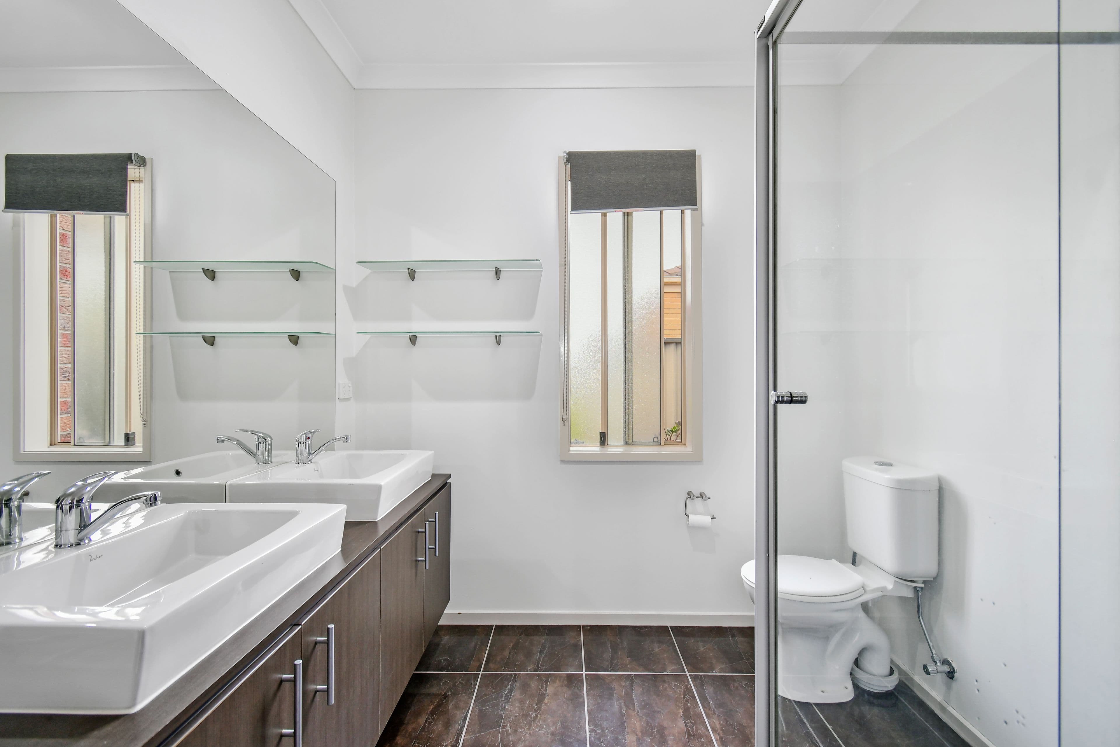 15 Parmentier Way, Pakenham VIC 3810, Pakenham - Thumbnail 7