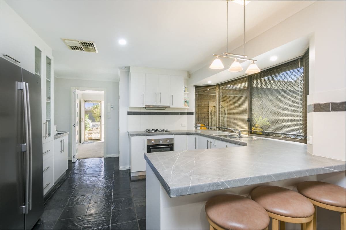 15 Sedgemoor Road, Craigmore SA 5114, Craigmore - Thumbnail 7