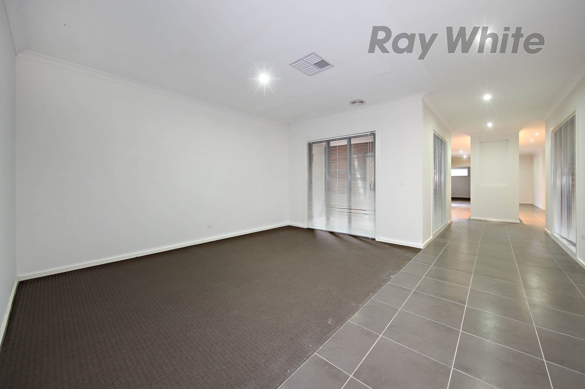 5 Baker Street, Point Cook VIC 3030, Point Cook - Thumbnail 2