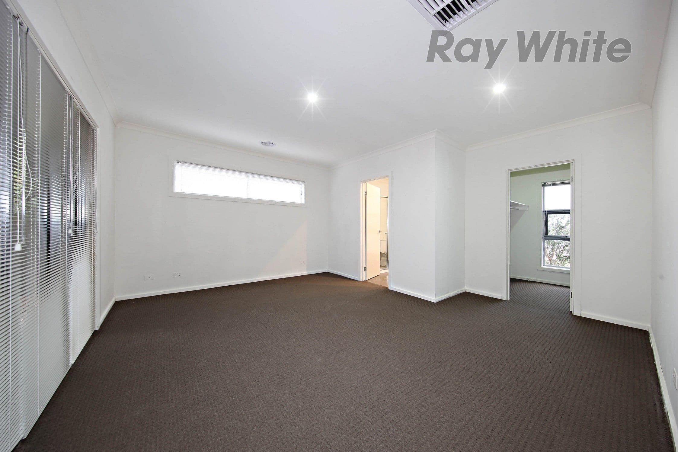 5 Baker Street, Point Cook VIC 3030, Point Cook - Thumbnail 4