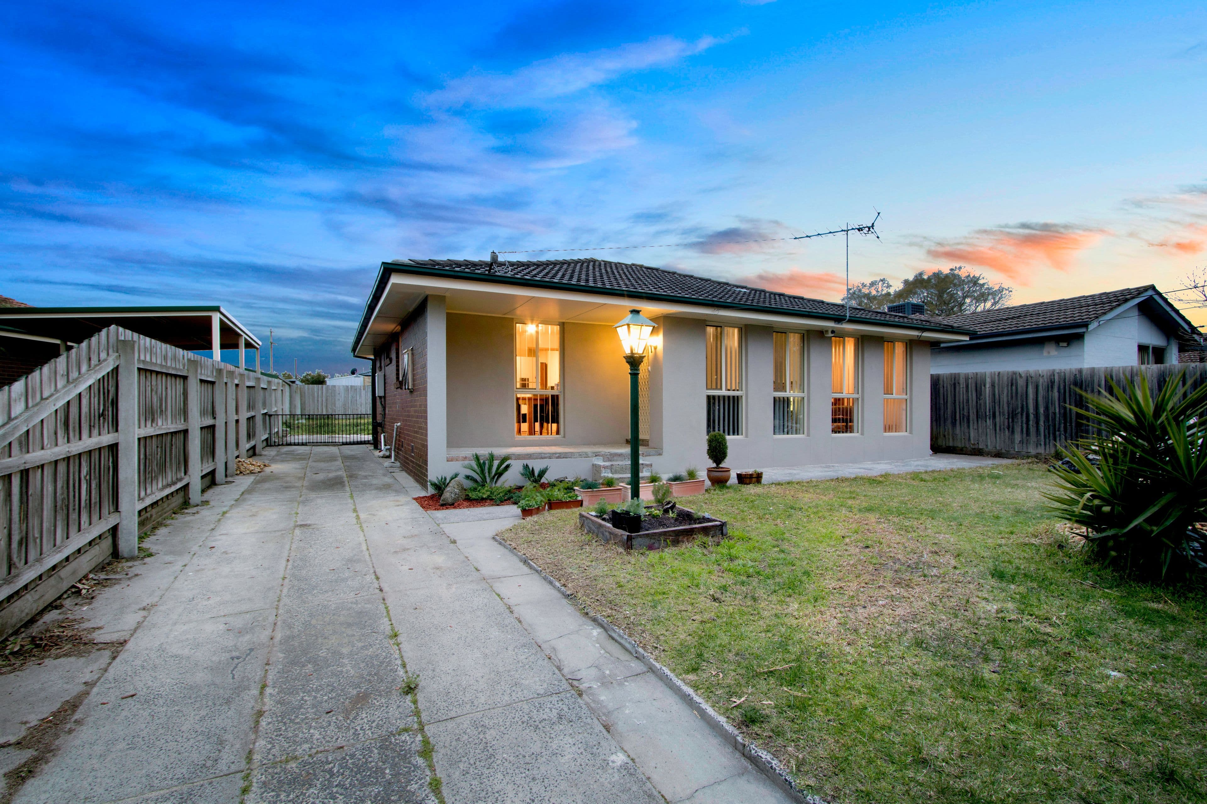 19 Hoya Crescent, Frankston North VIC 3200, Frankston North - Image 1