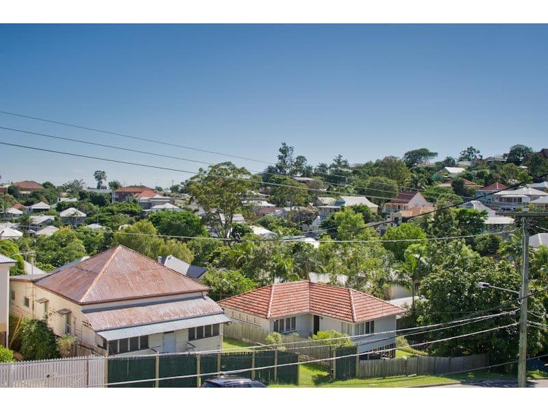 12 O'Connell Place, RED HILL QLD 4059, Red Hill - Thumbnail 2