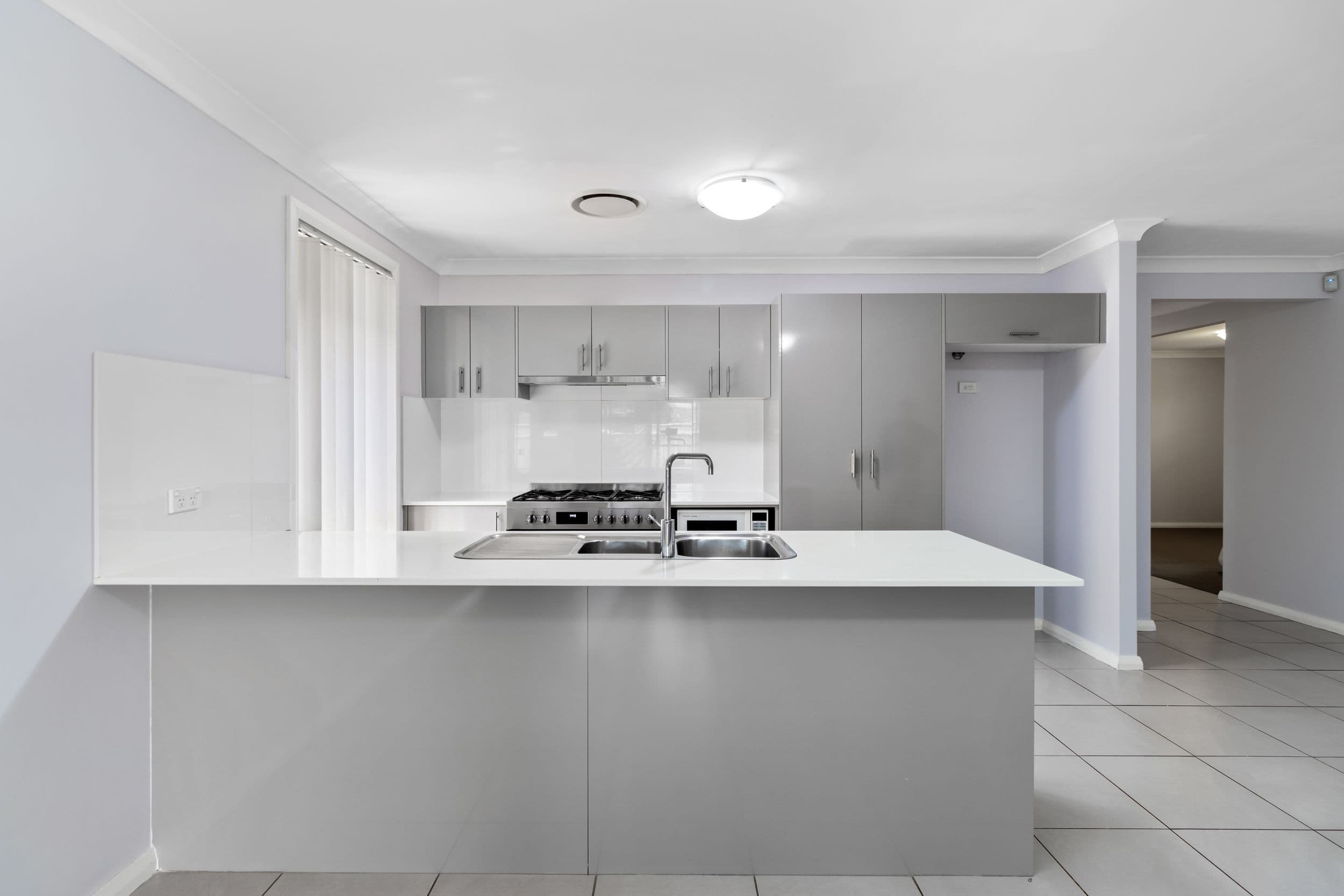 61 Cullen Avenue, JORDAN SPRINGS NSW 2747, Jordan Springs - Thumbnail 2