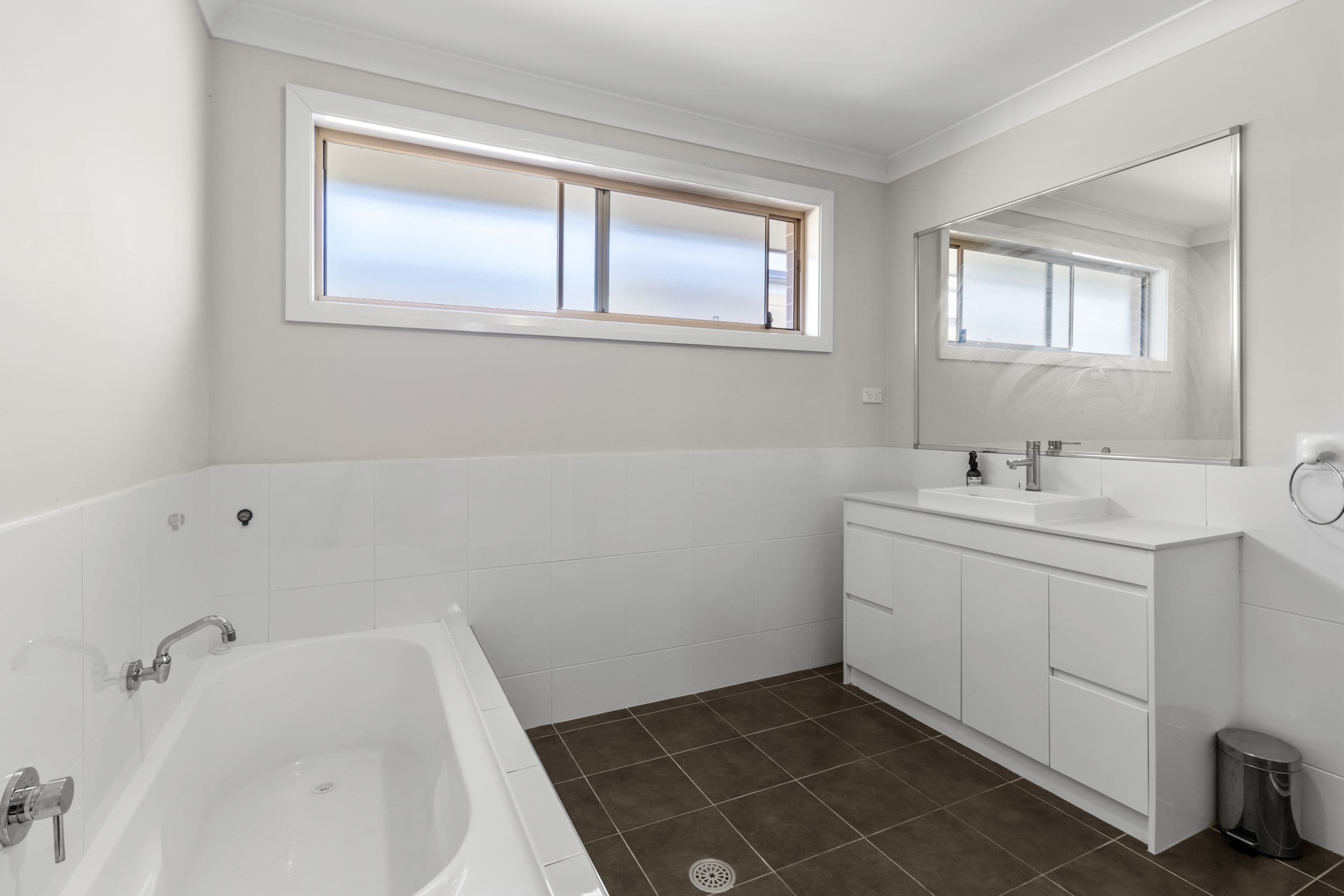 61 Cullen Avenue, JORDAN SPRINGS NSW 2747, Jordan Springs - Thumbnail 7