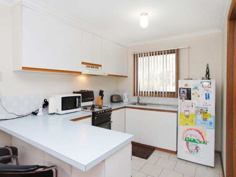 107 Torquay Road, GROVEDALE VIC 3216, Grovedale - Thumbnail 4