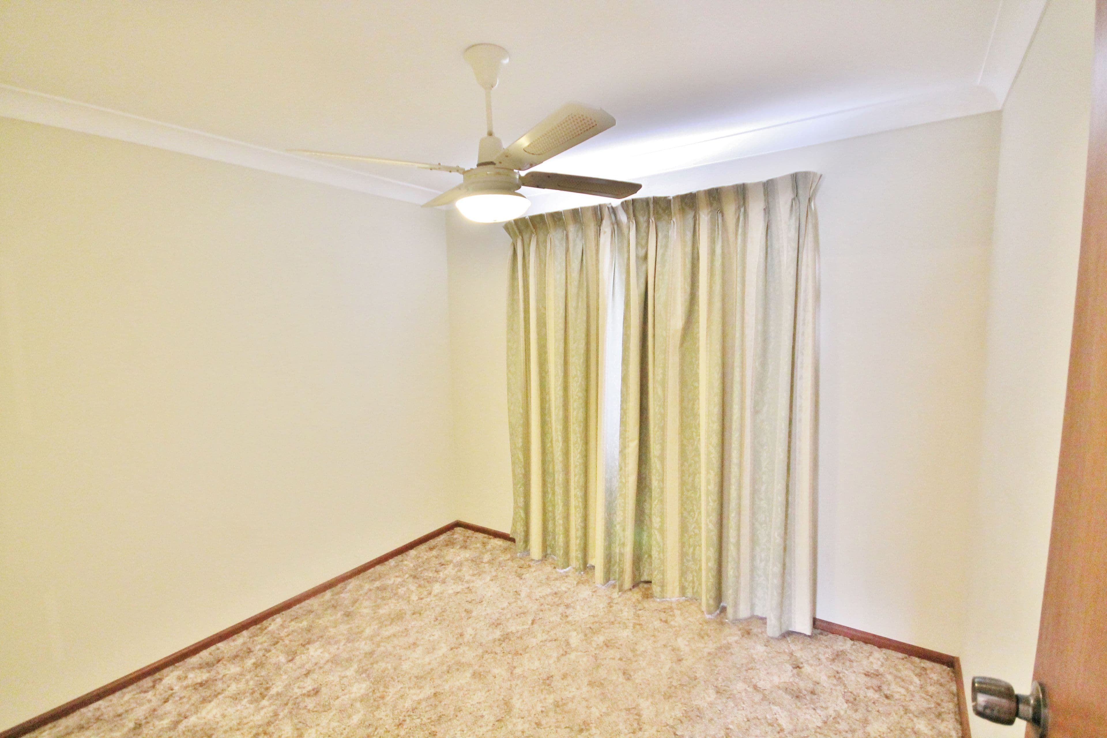2 Dwyer Drive, Young - Thumbnail 8