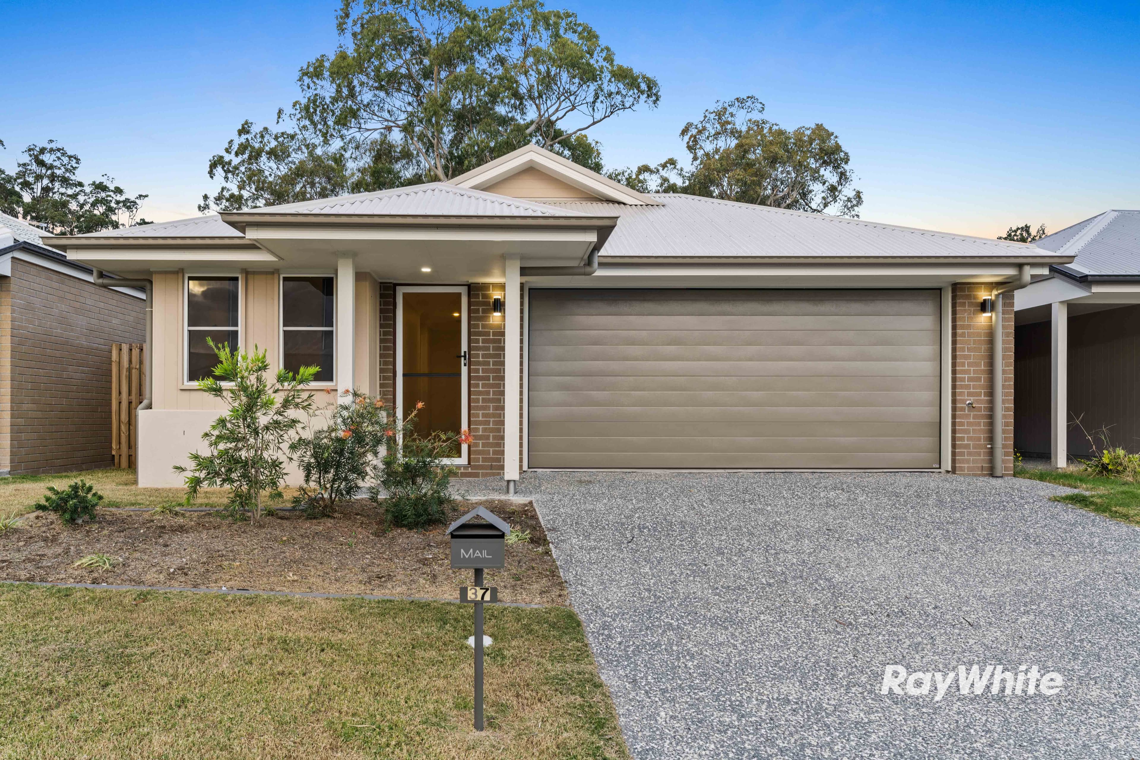 37 Sheepdog Road, Park Ridge QLD 4125, Park Ridge - Image 1