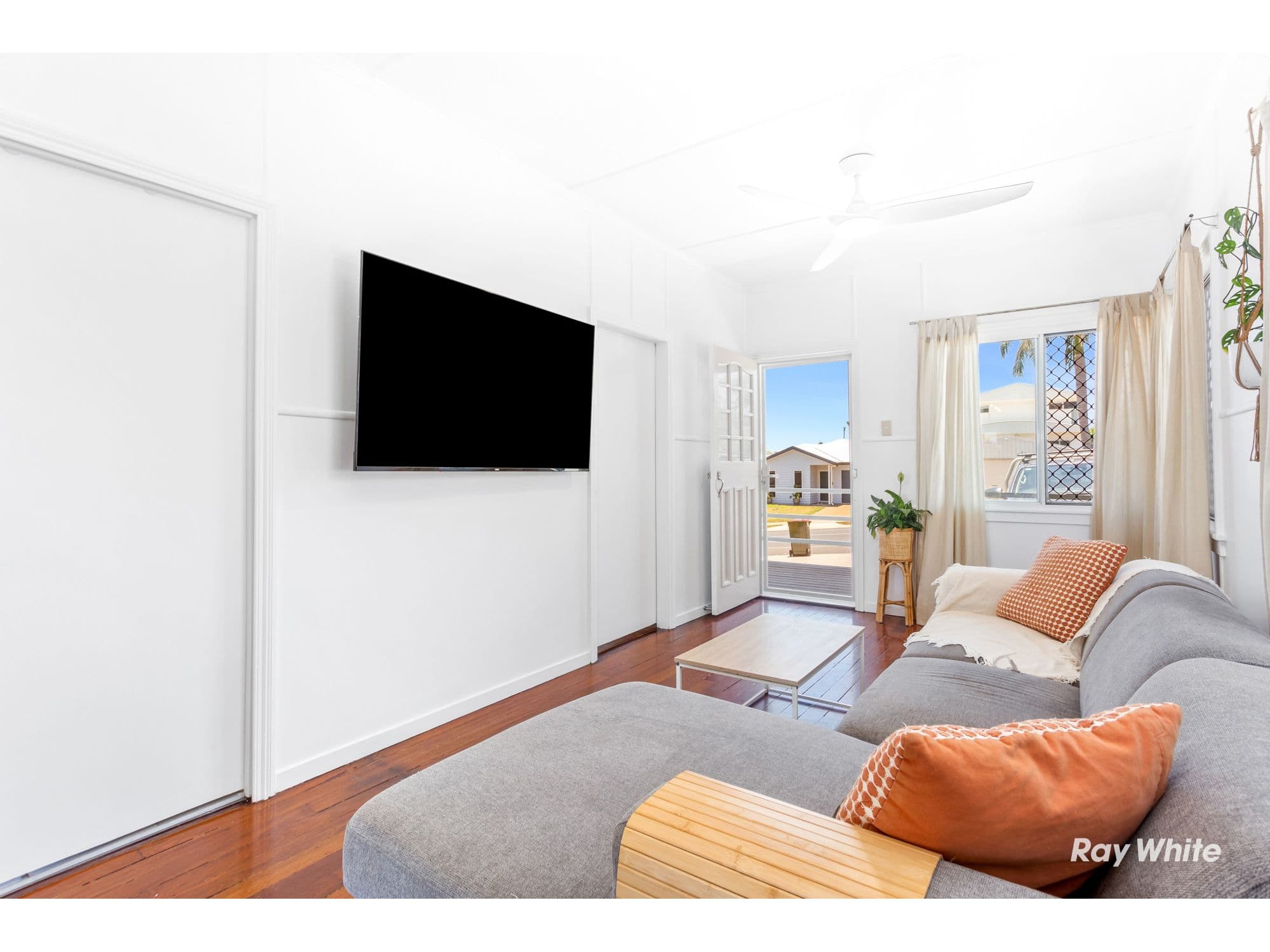 24 Matthew Flinders Drive, Cooee Bay QLD 4703, Cooee Bay - Thumbnail 3